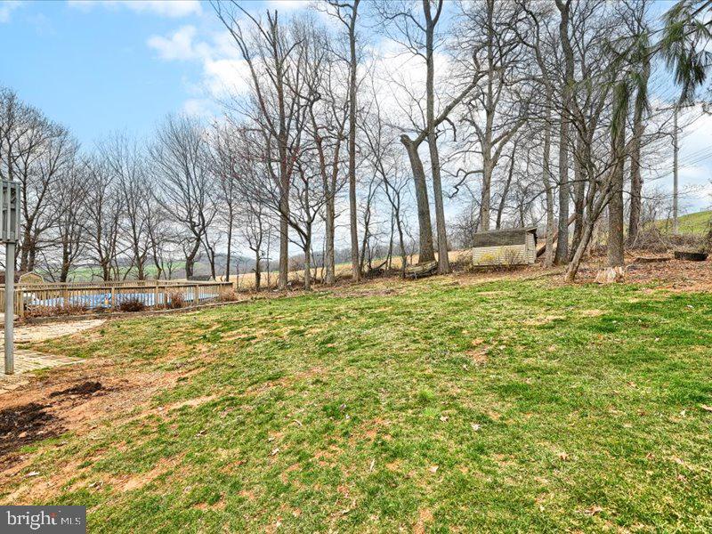 WINDSOR TWP - Residential