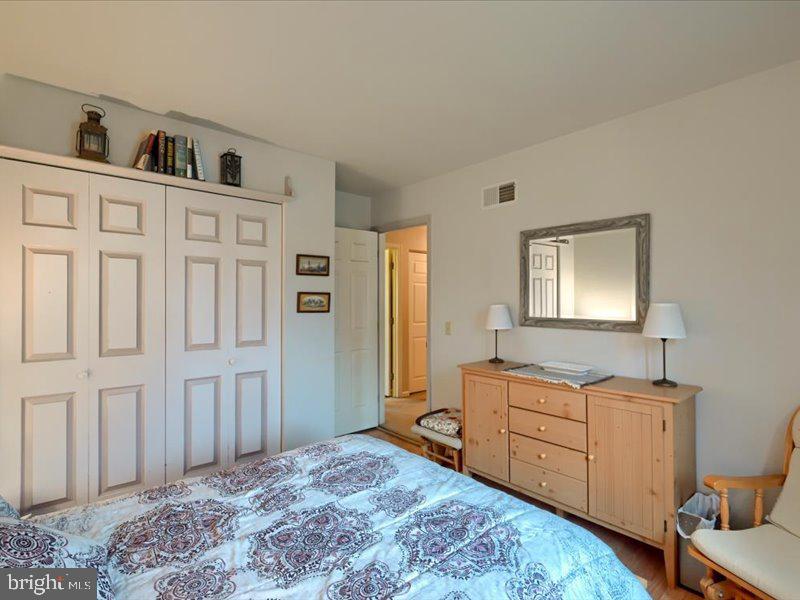 WINDSOR TWP - Residential