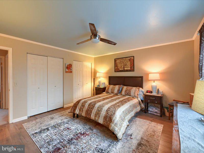 WINDSOR TWP - Residential