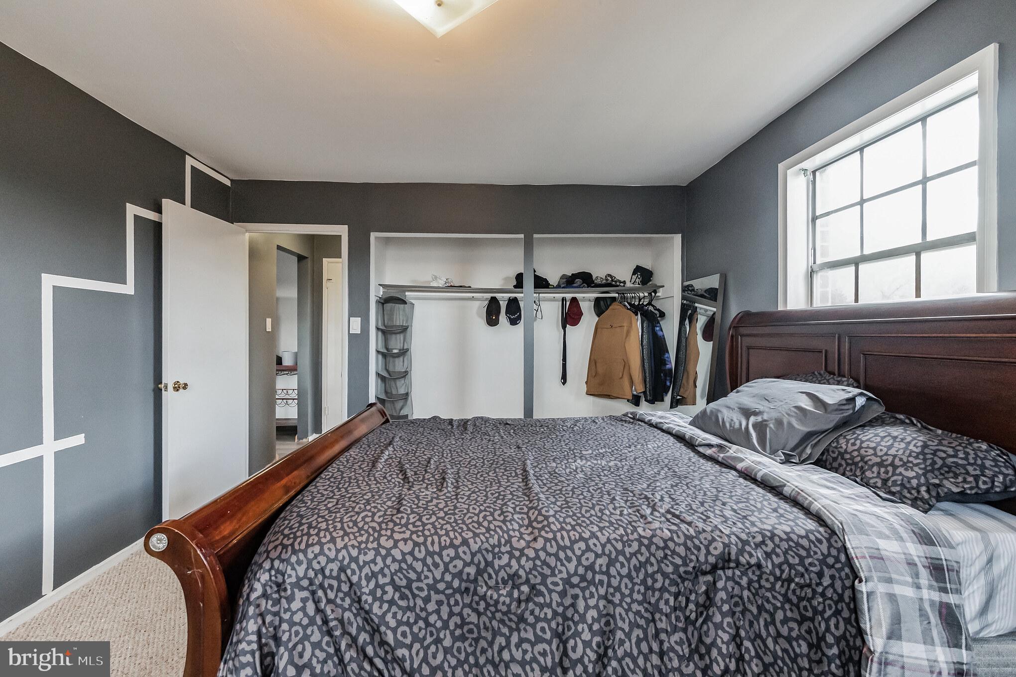 MONTPELIER VILLAGE - Residential