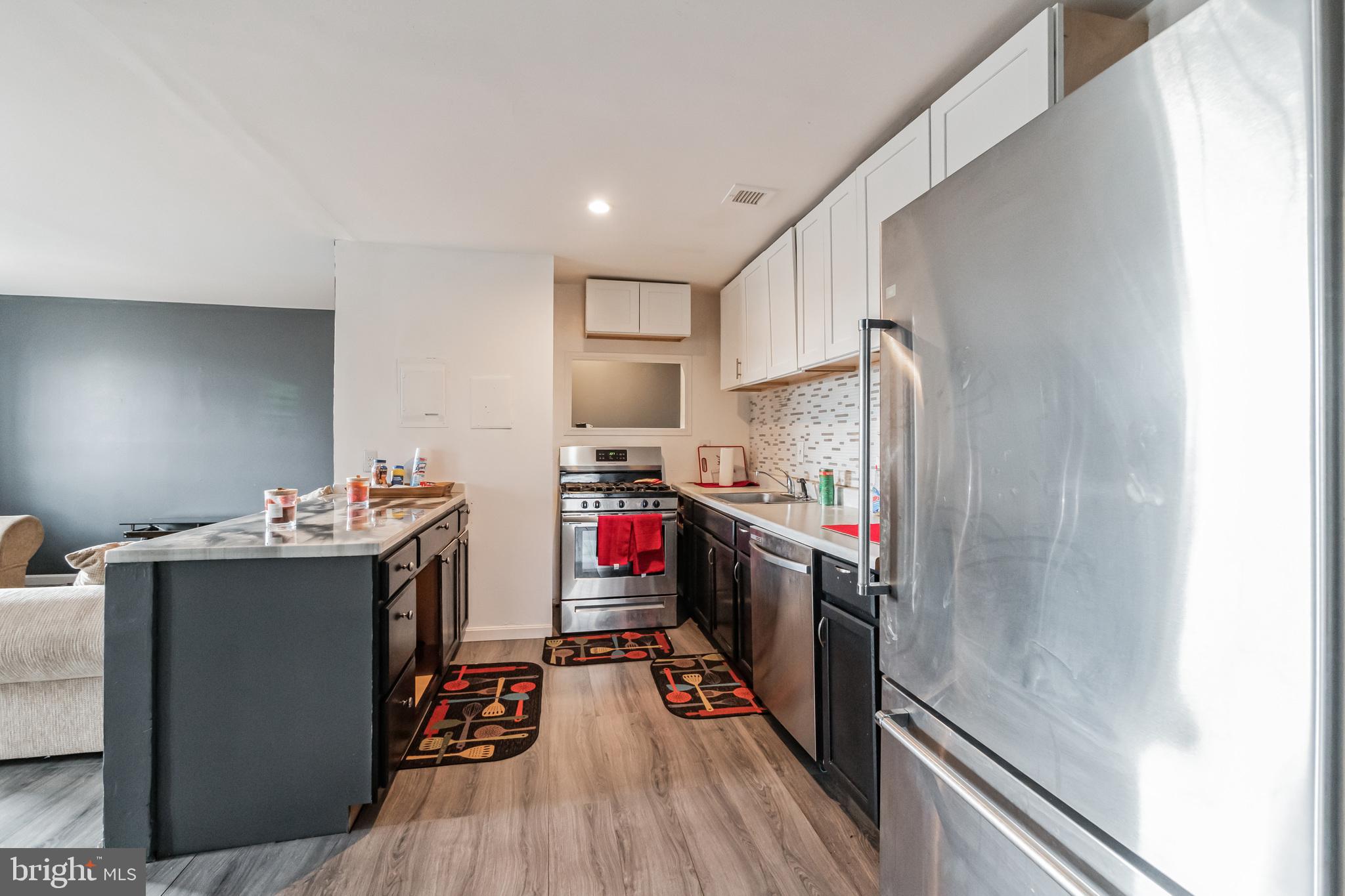 MONTPELIER VILLAGE - Residential