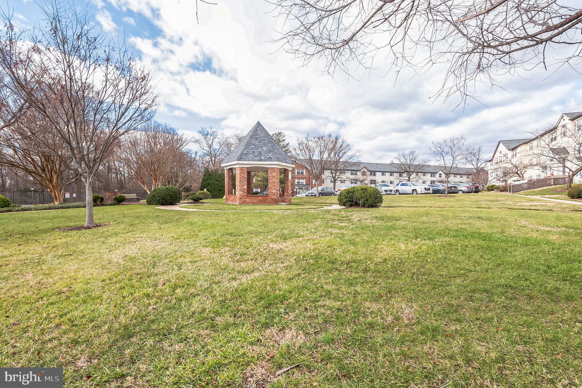 MONTPELIER VILLAGE - Residential