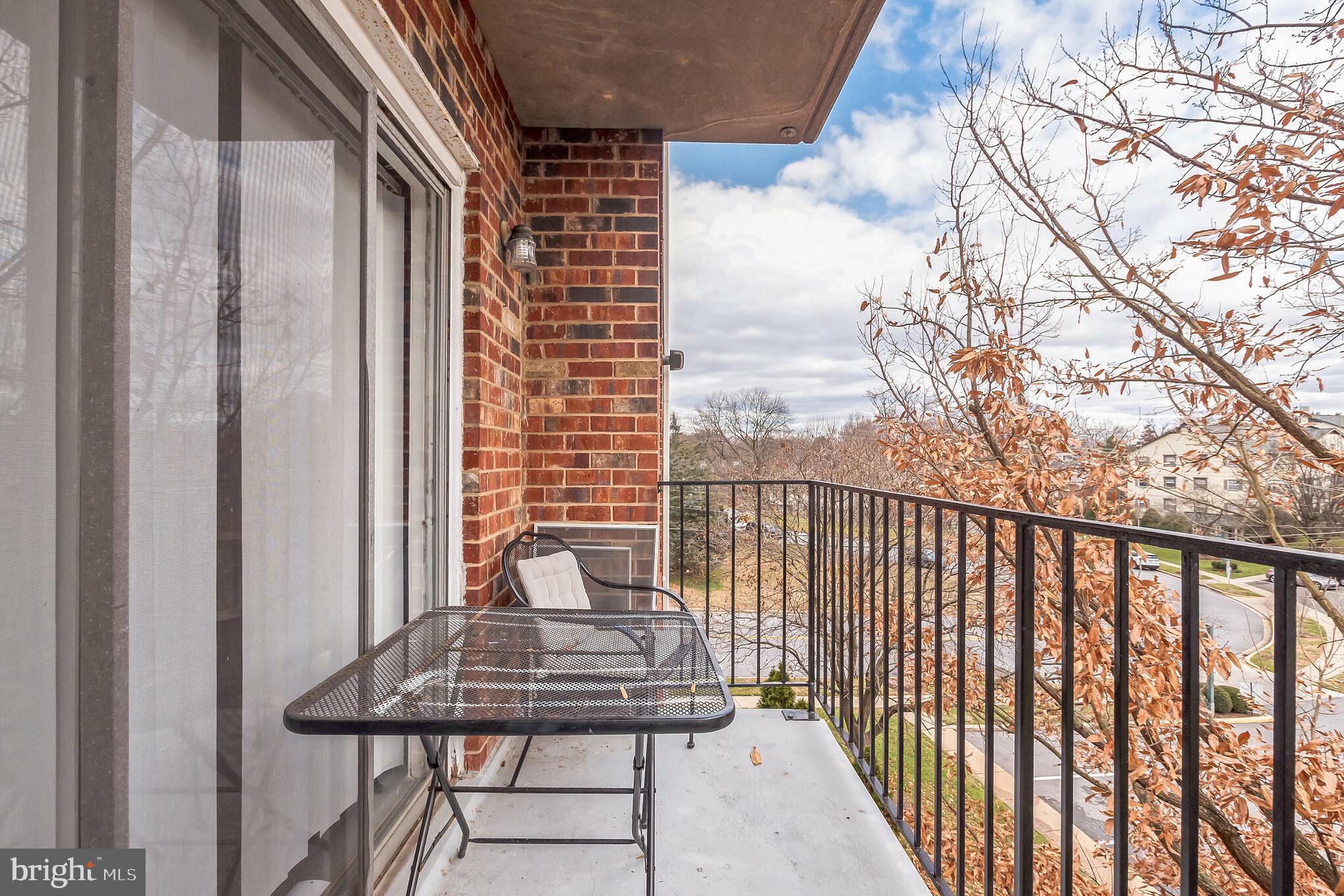 MONTPELIER VILLAGE - Residential