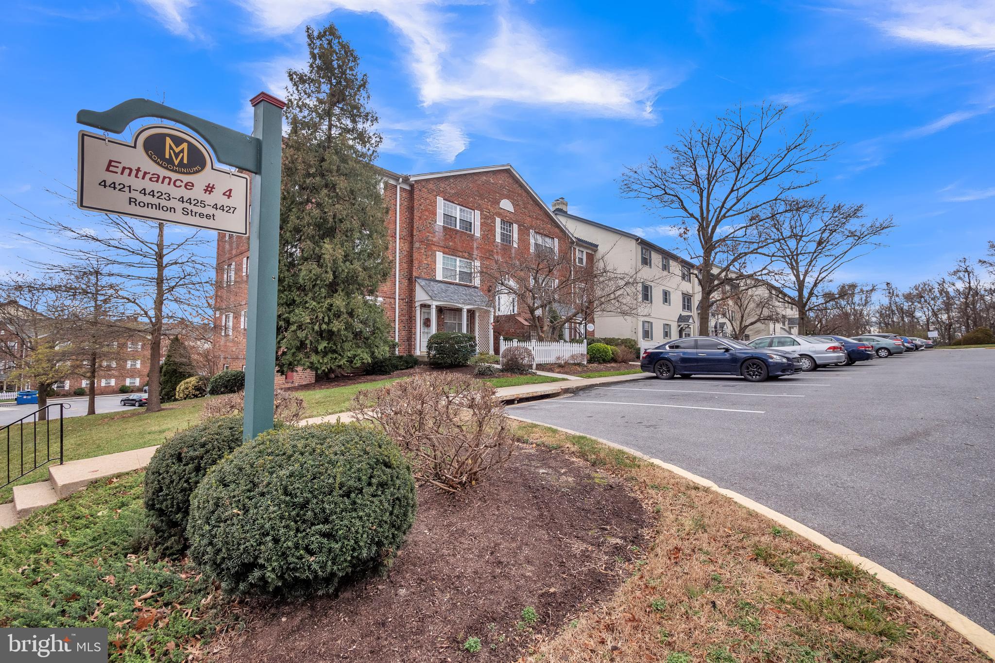 MONTPELIER VILLAGE - Residential