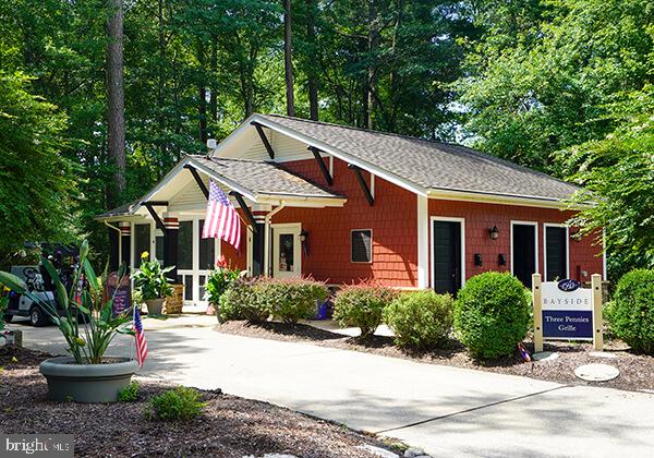 BAYSIDE - Residential