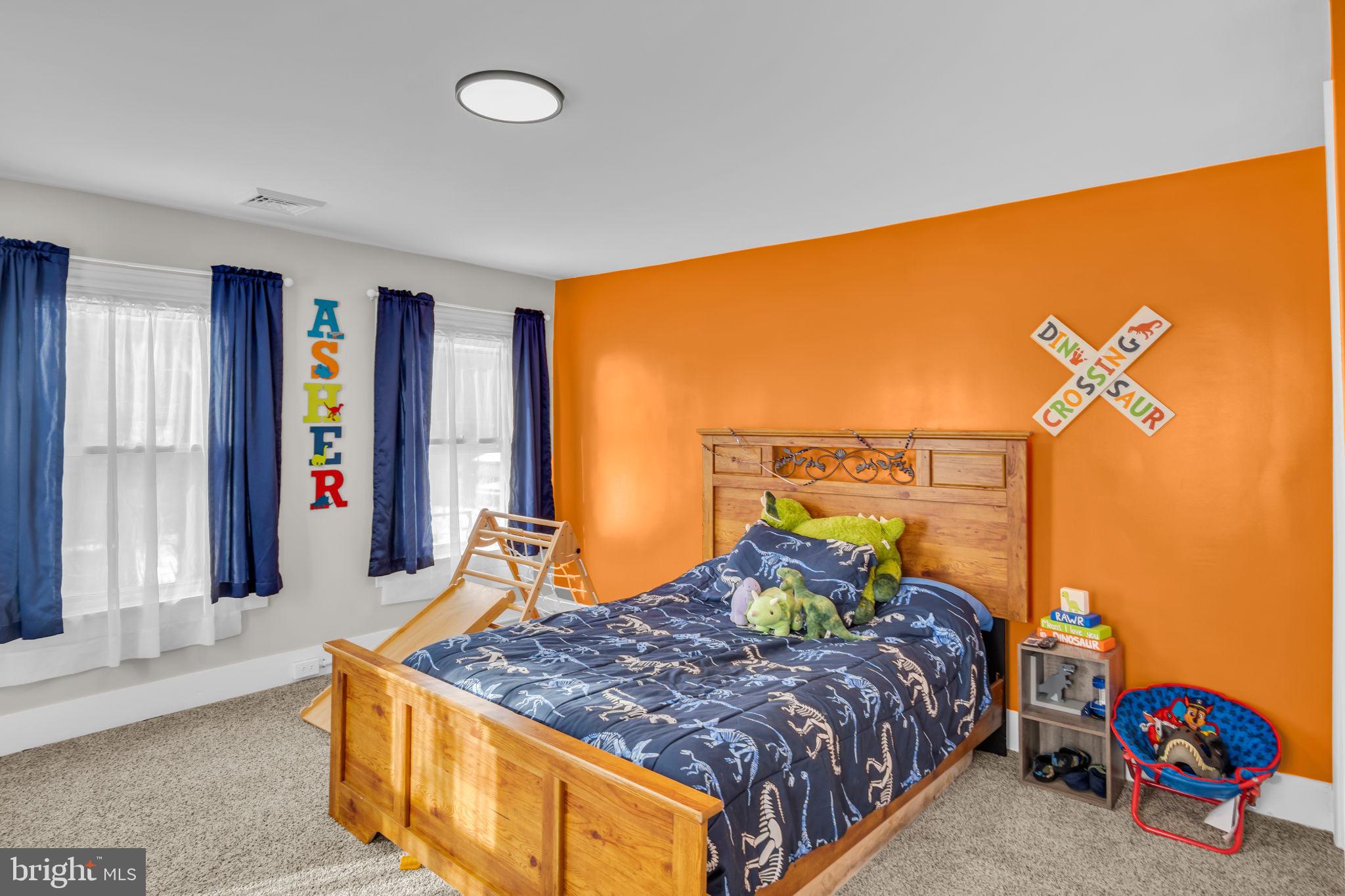 NEWVILLE - Residential