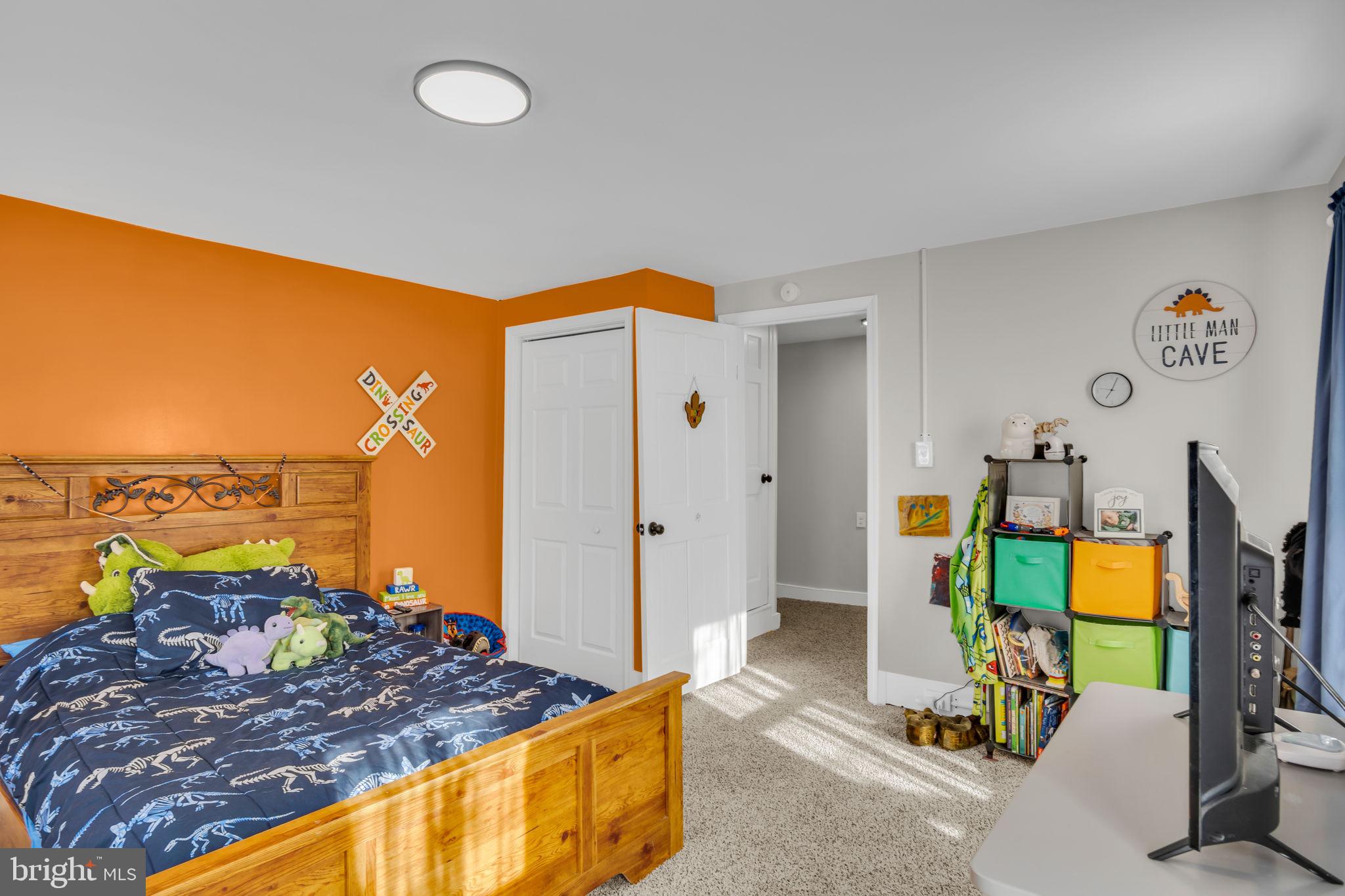 NEWVILLE - Residential