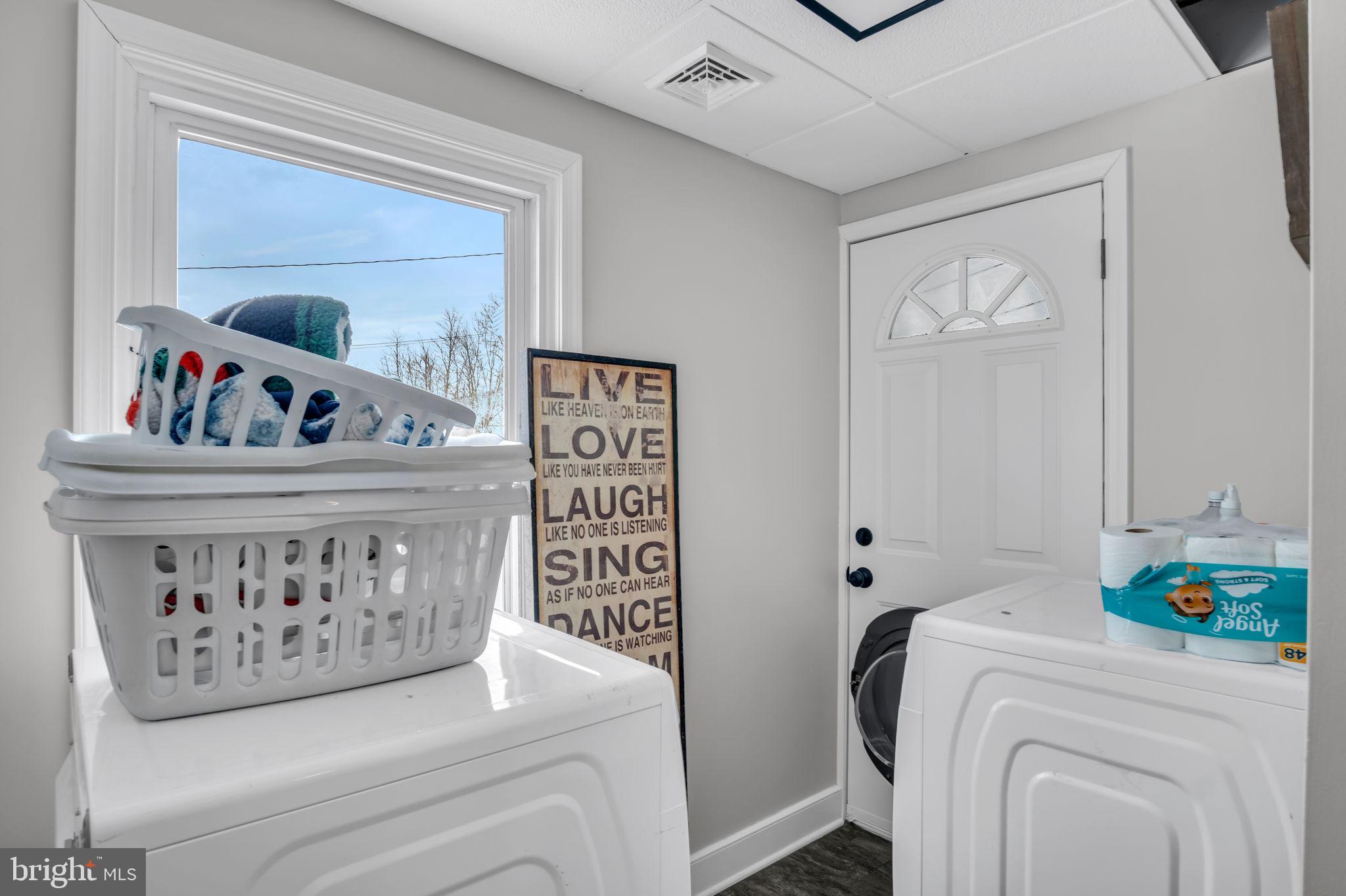 NEWVILLE - Residential