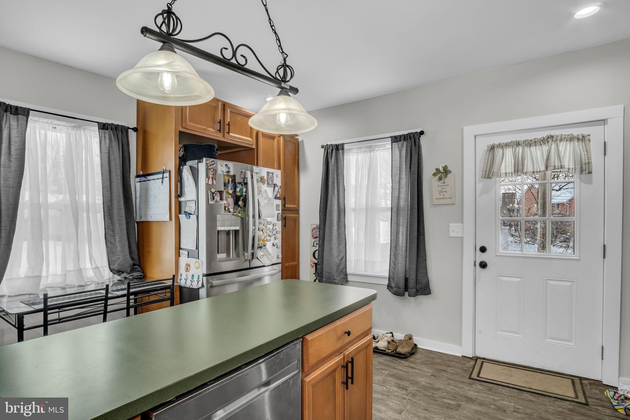 NEWVILLE - Residential