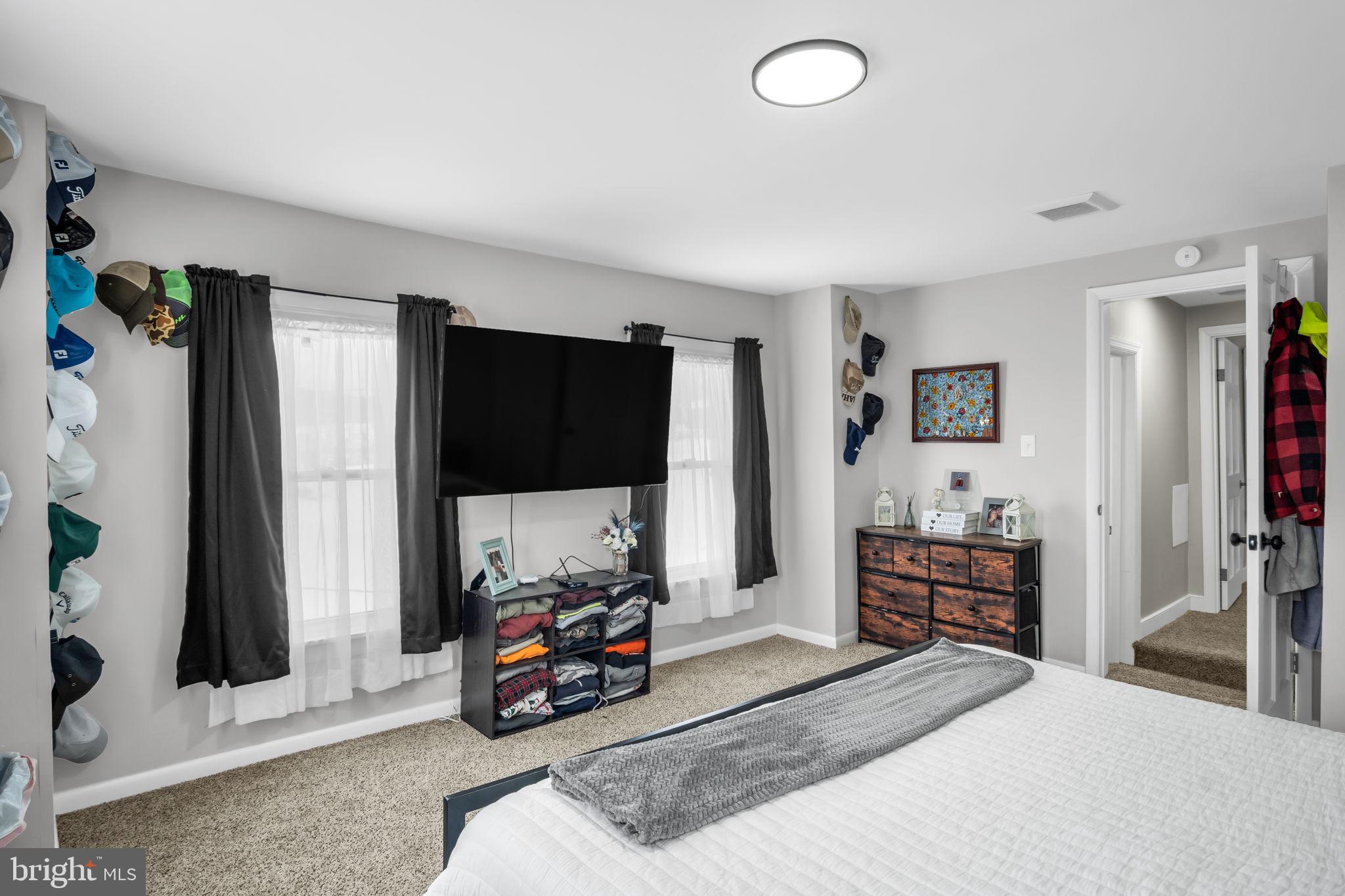 NEWVILLE - Residential