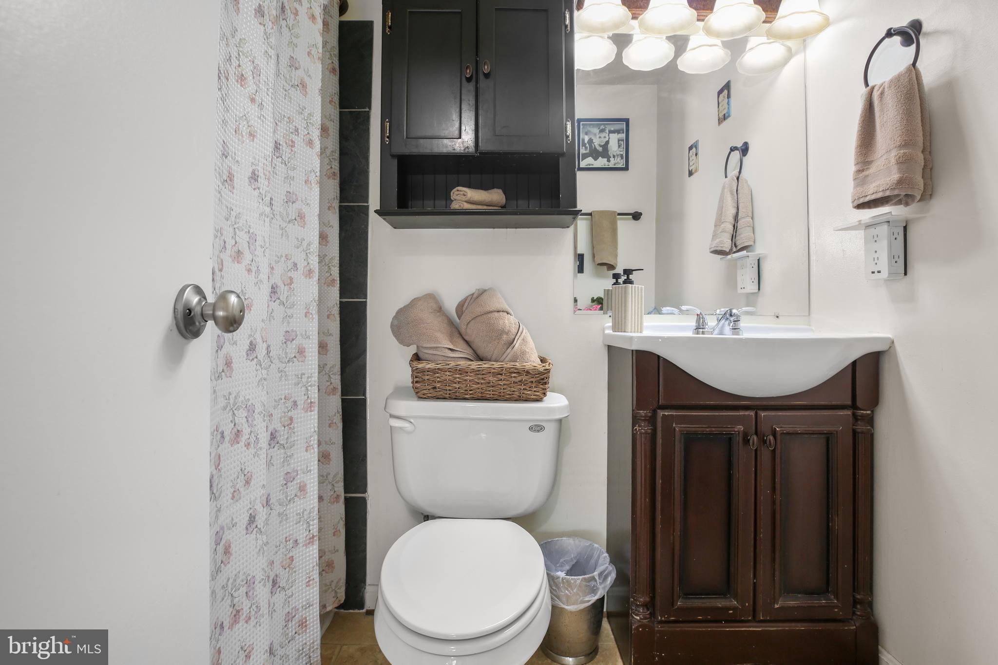 CABIN CREEKWOOD - Residential