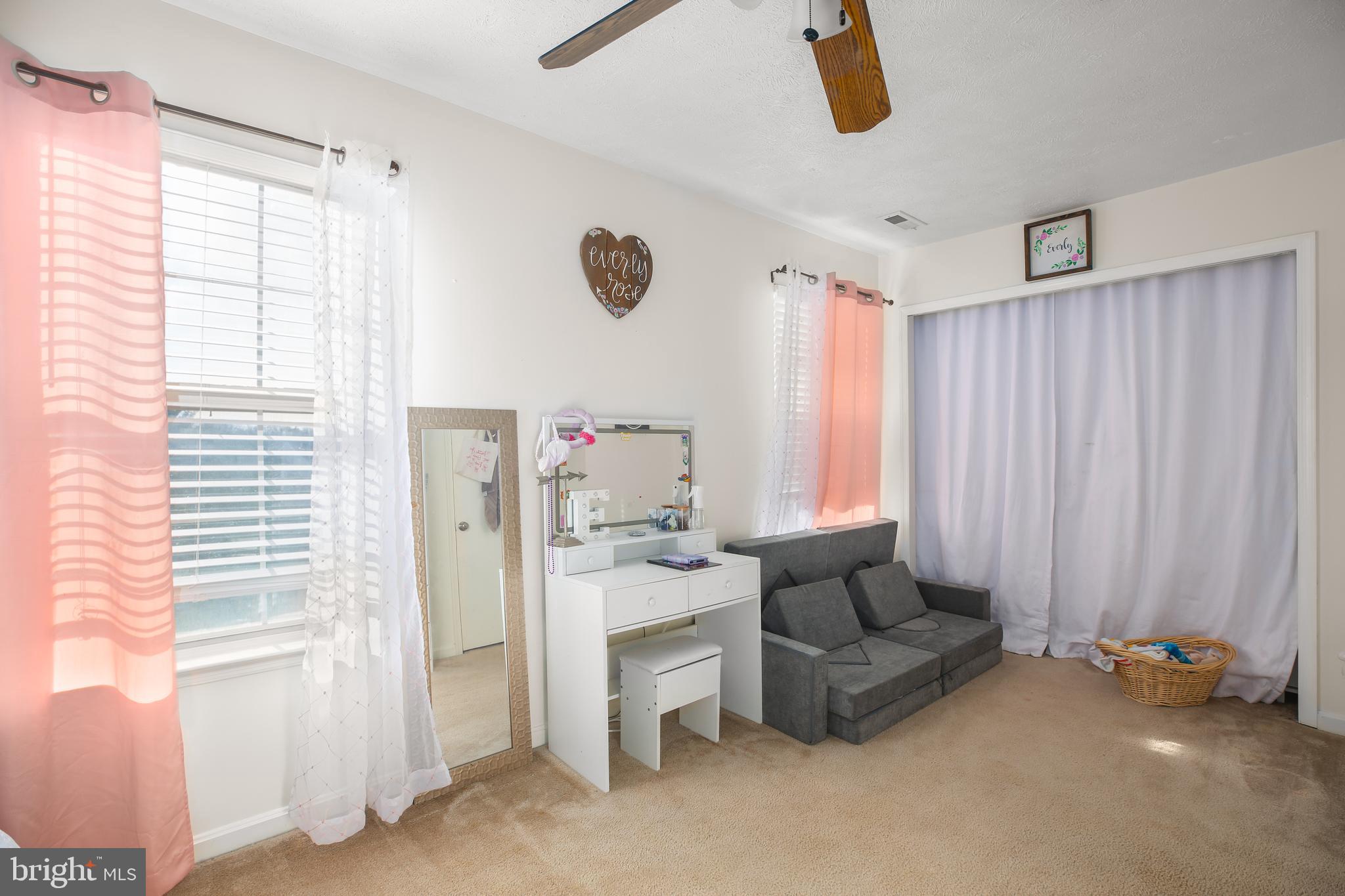 CABIN CREEKWOOD - Residential