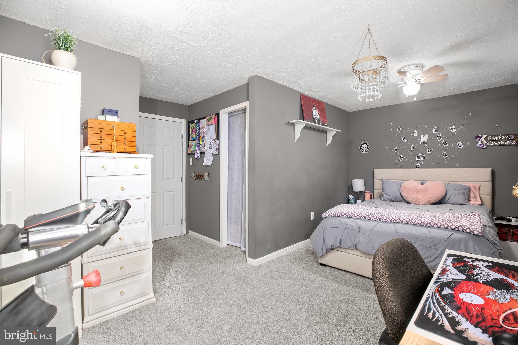 CABIN CREEKWOOD - Residential