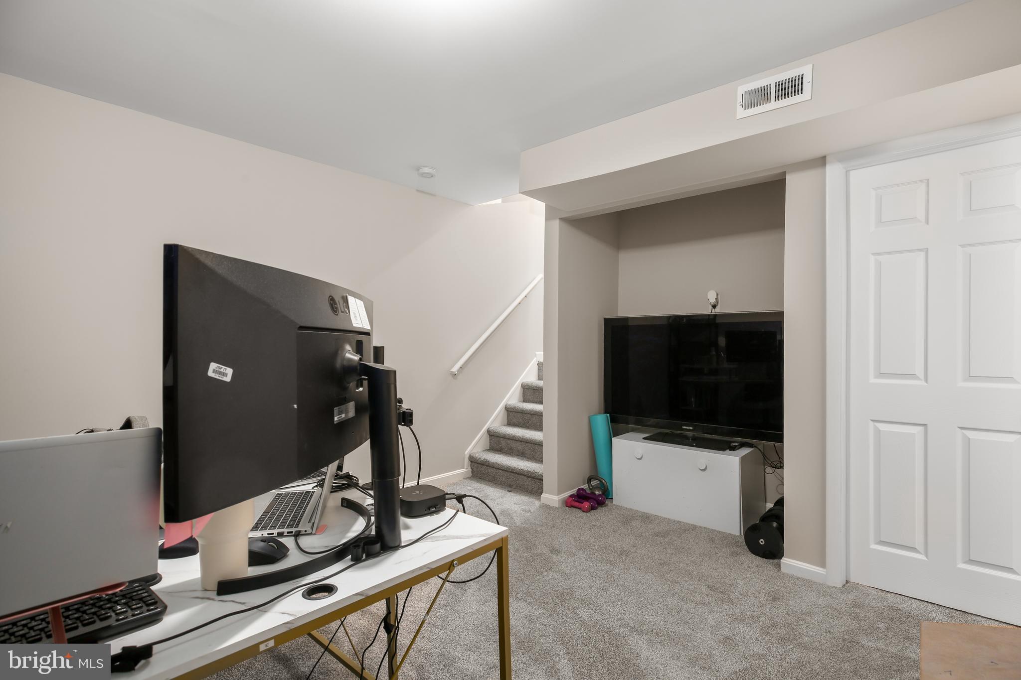 CABIN CREEKWOOD - Residential