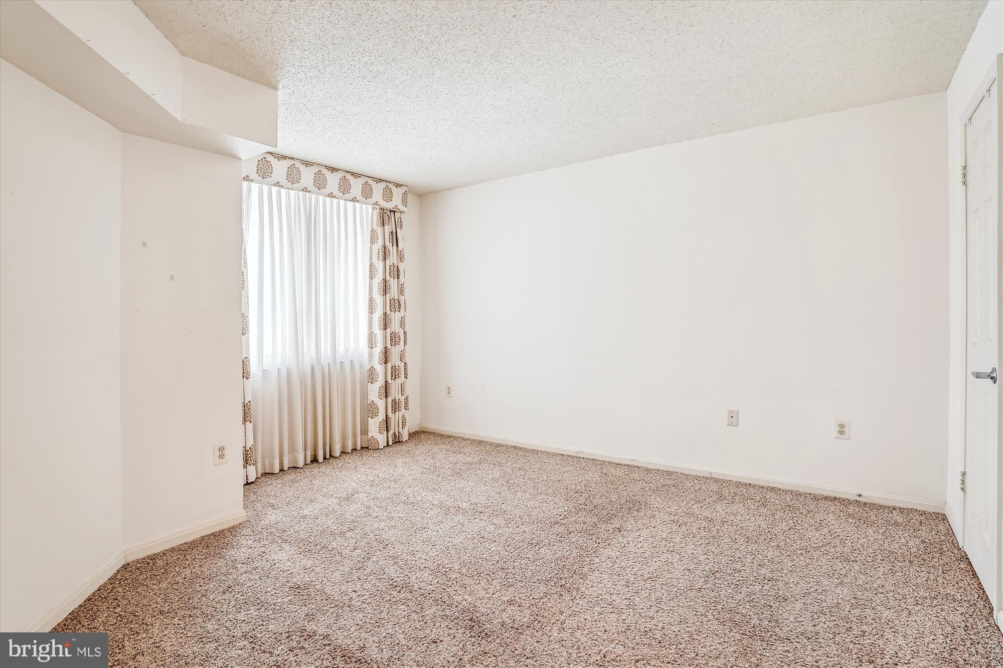 GROSVENOR PARK - Residential