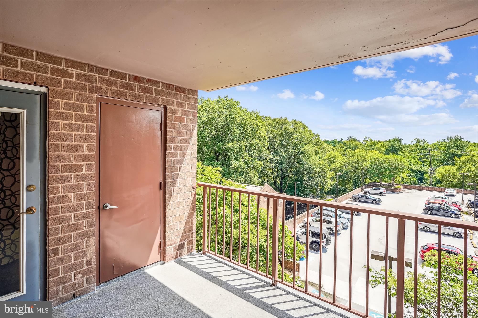 GROSVENOR PARK - Residential