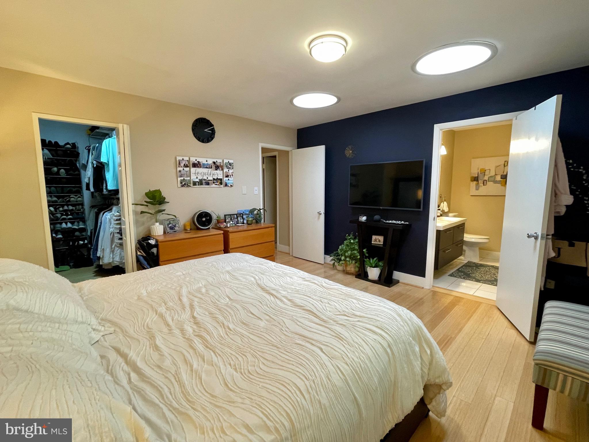 RESTON - Residential Lease