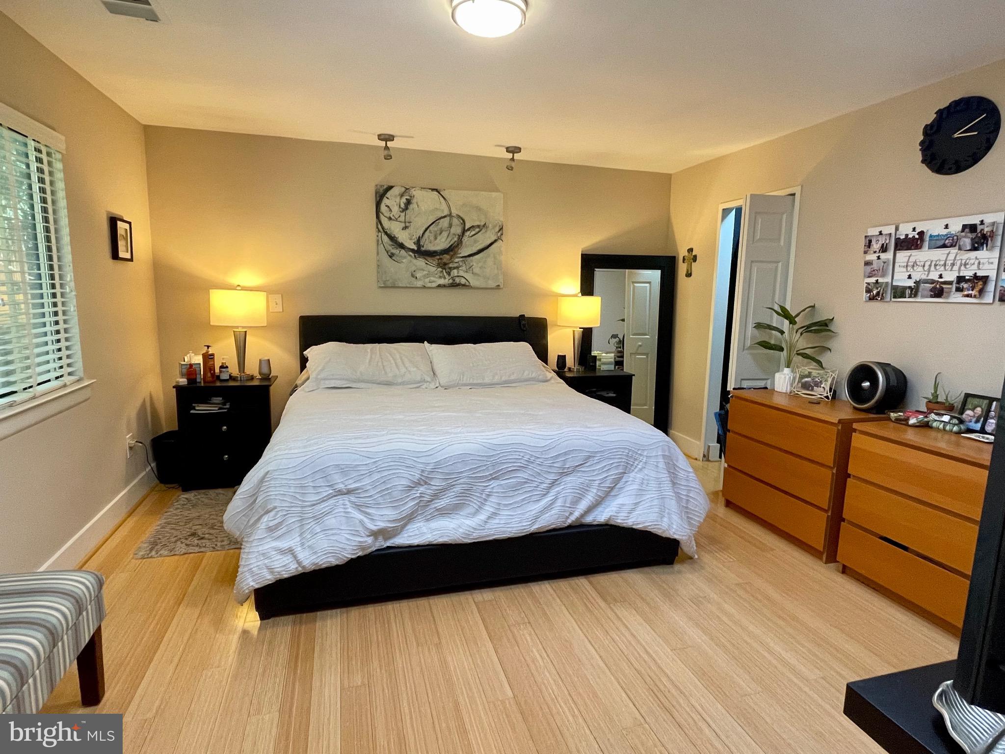 RESTON - Residential Lease