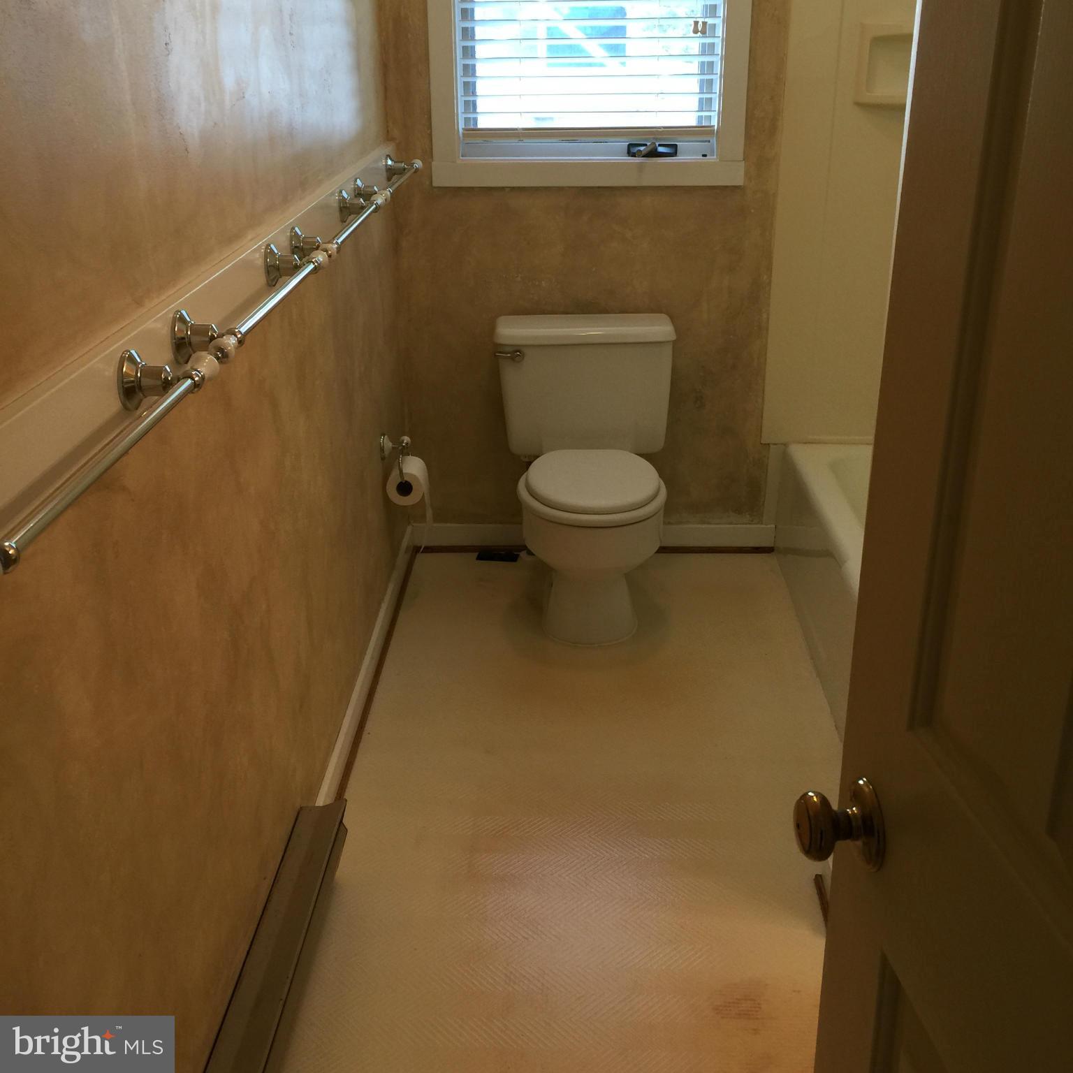 BAY CITY - Residential Lease