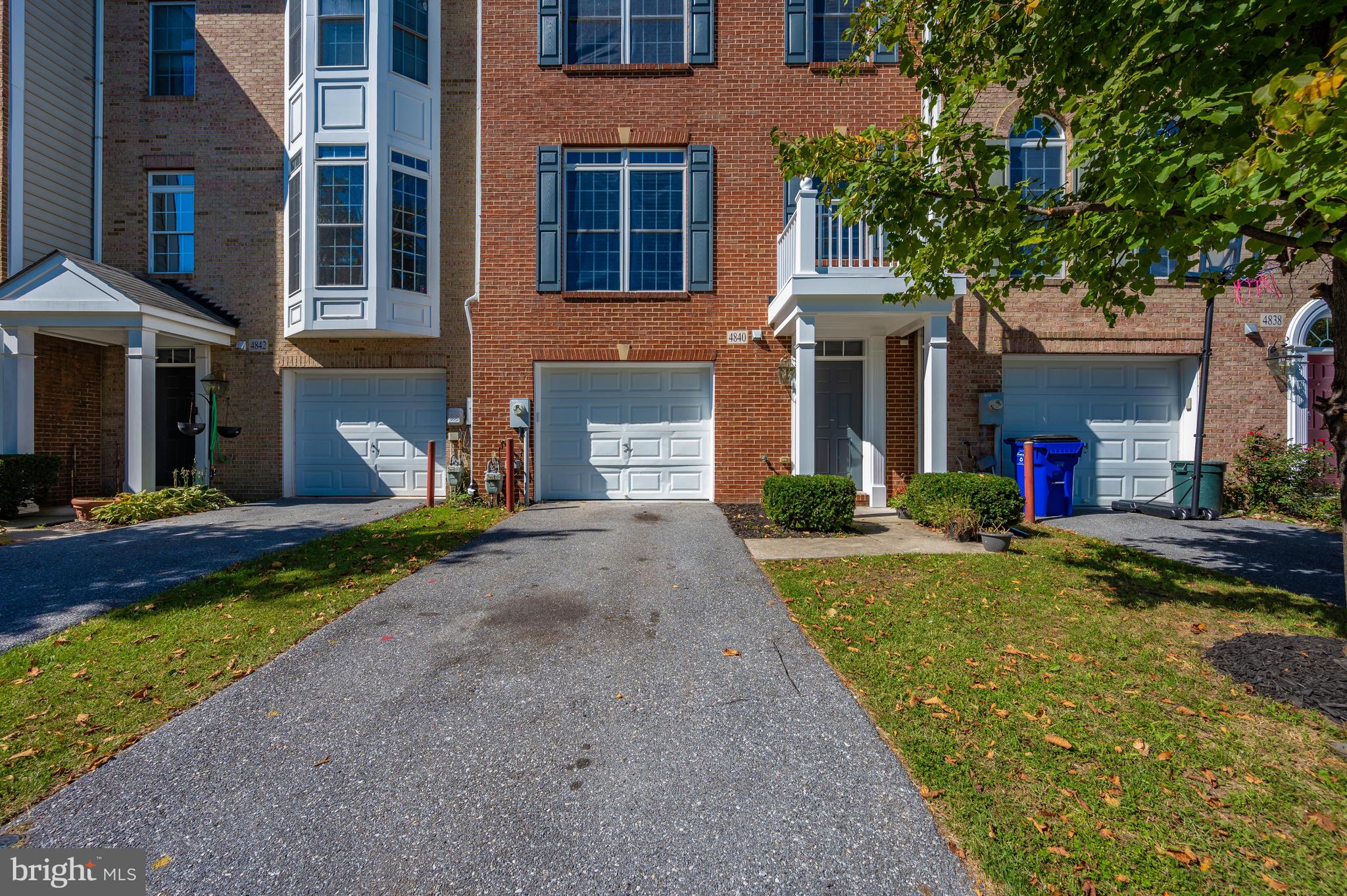 MONTJOY - Residential Lease