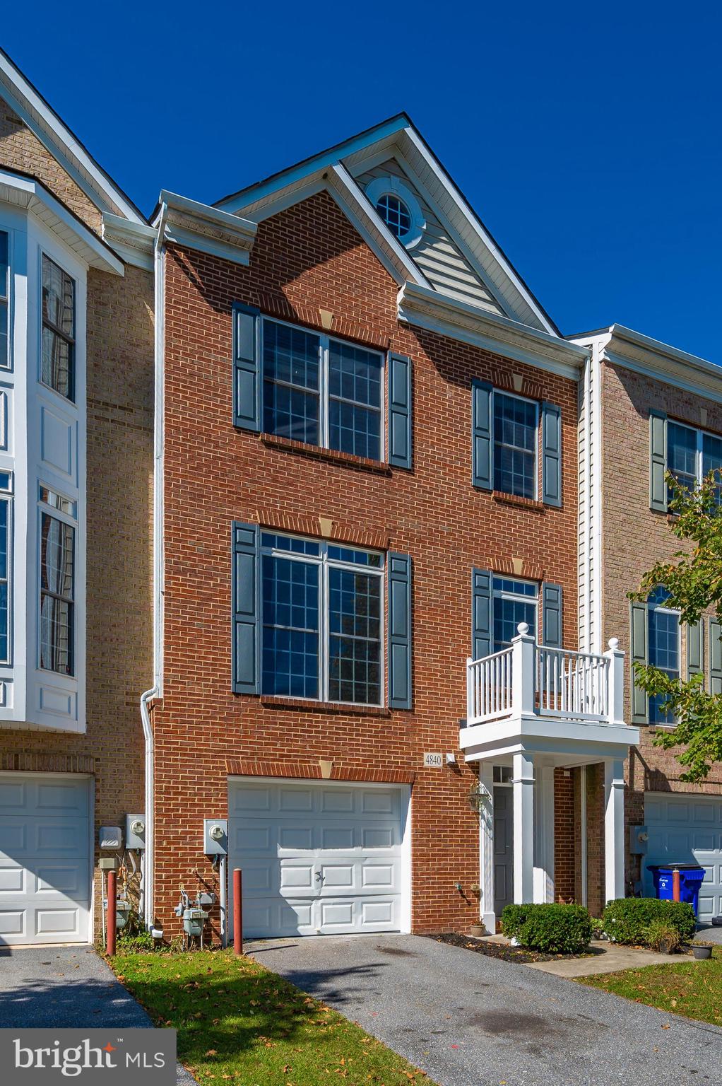 MONTJOY - Residential Lease