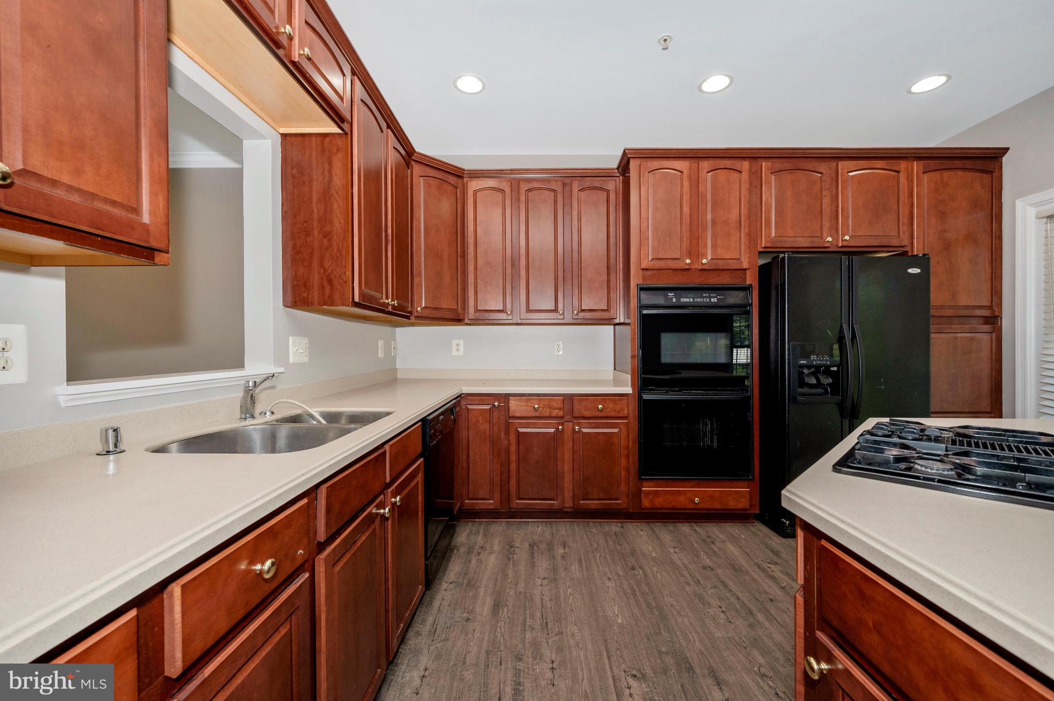 MONTJOY - Residential Lease