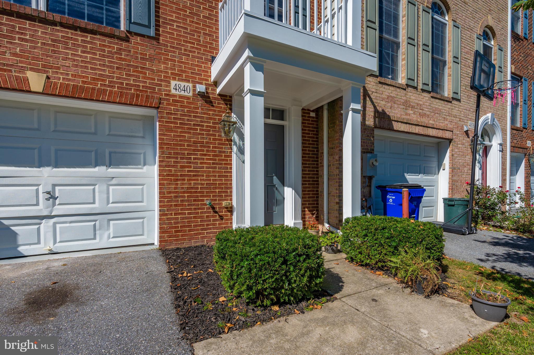 MONTJOY - Residential Lease