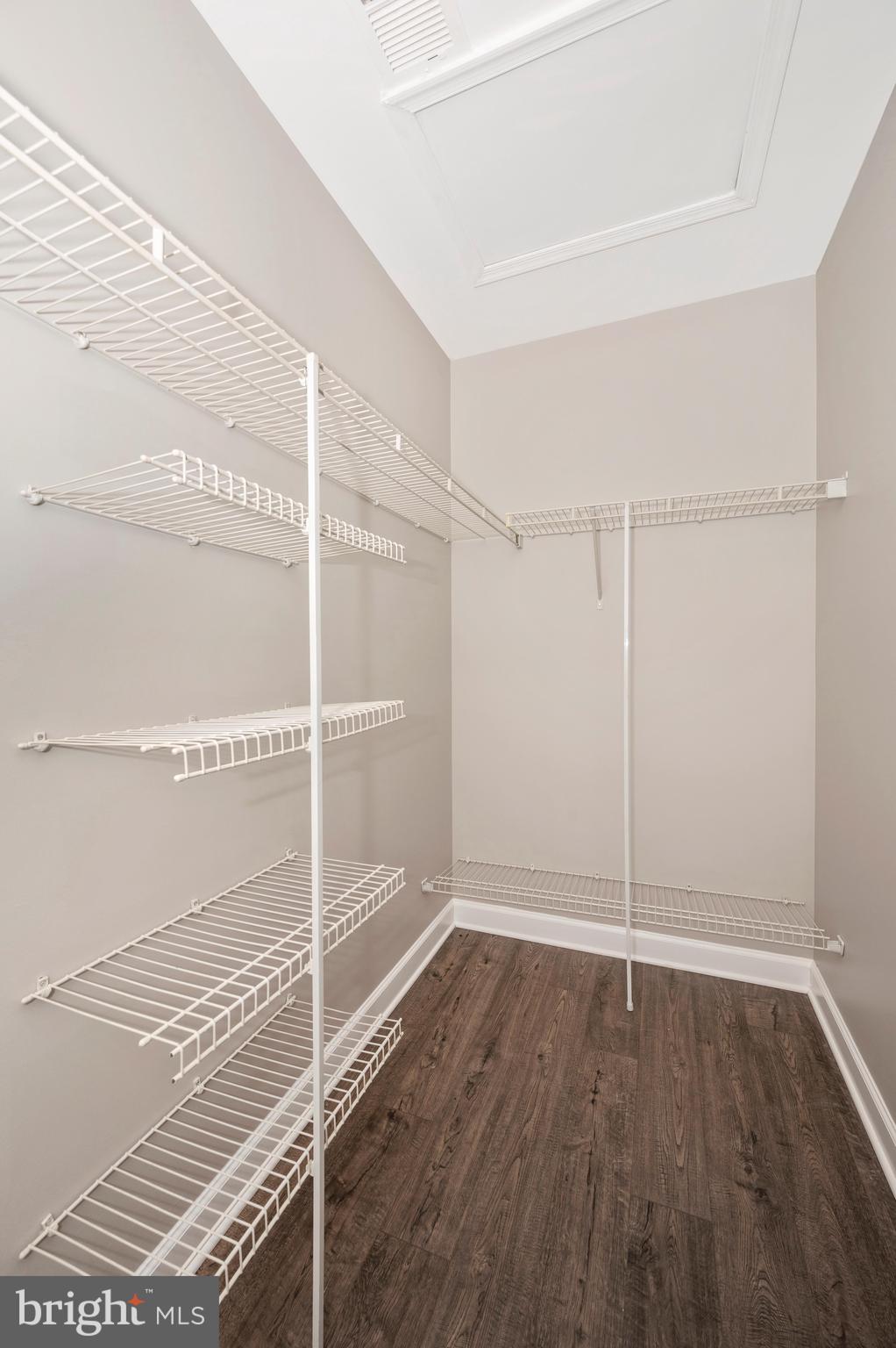 MONTJOY - Residential Lease