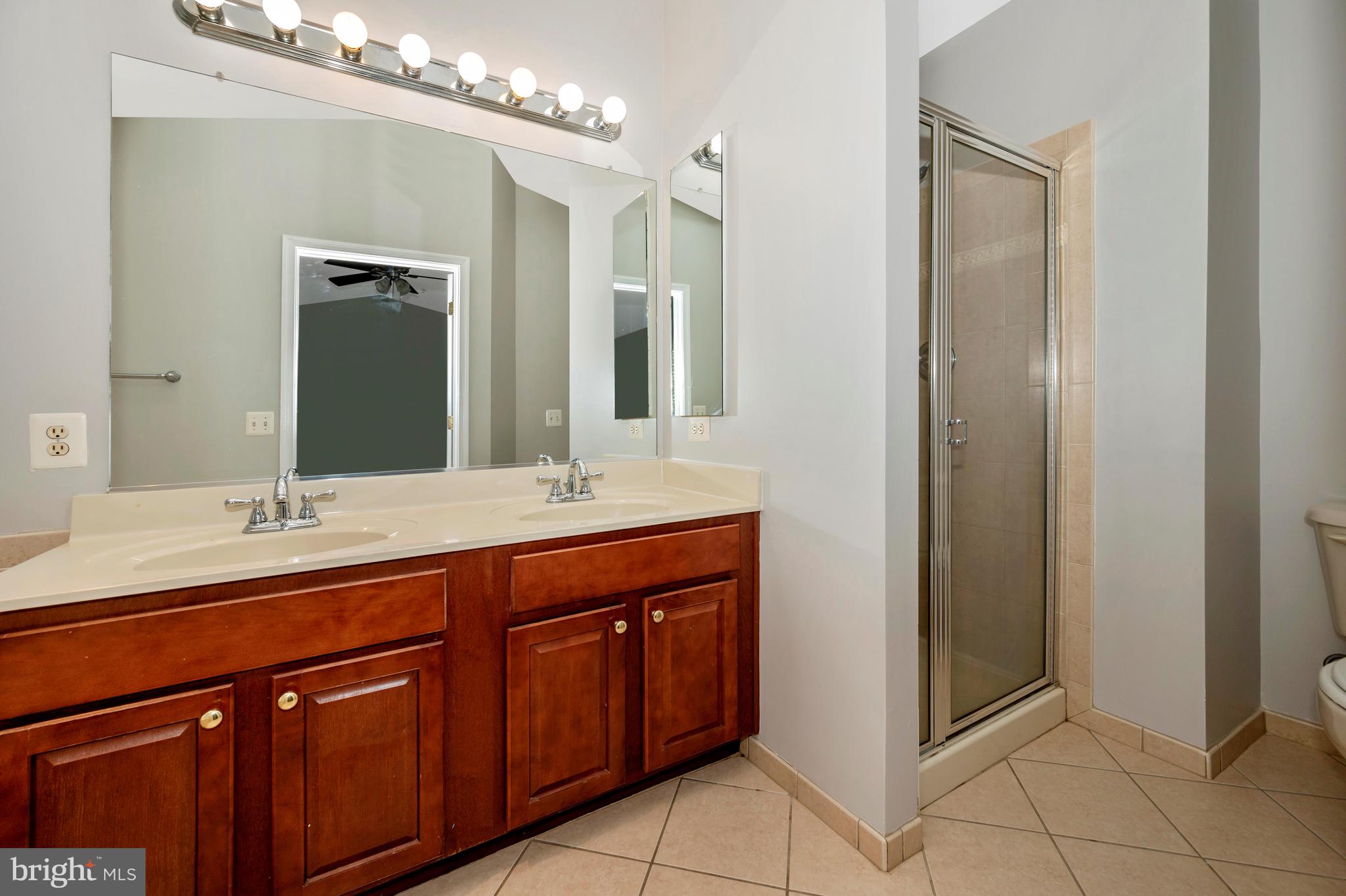 MONTJOY - Residential Lease