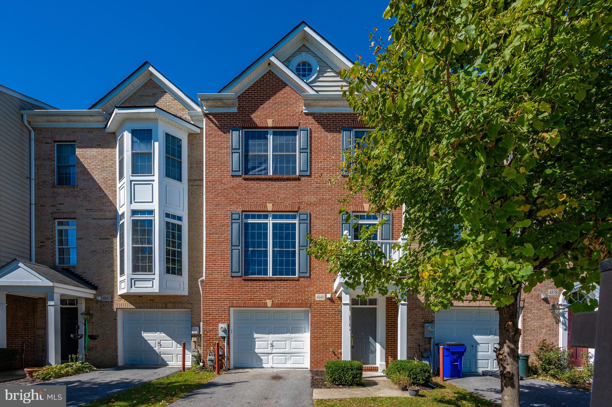 MONTJOY - Residential Lease