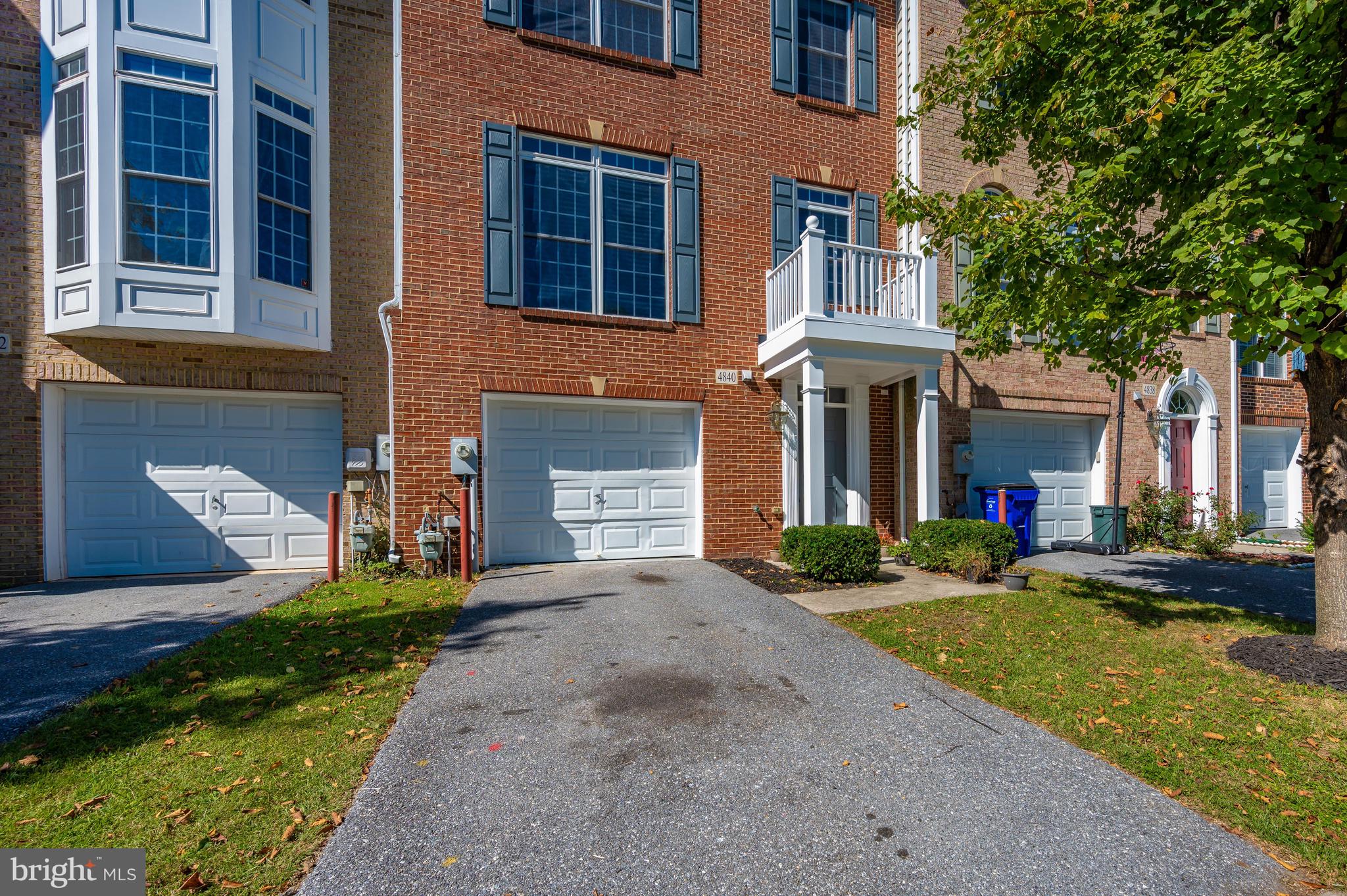 MONTJOY - Residential Lease