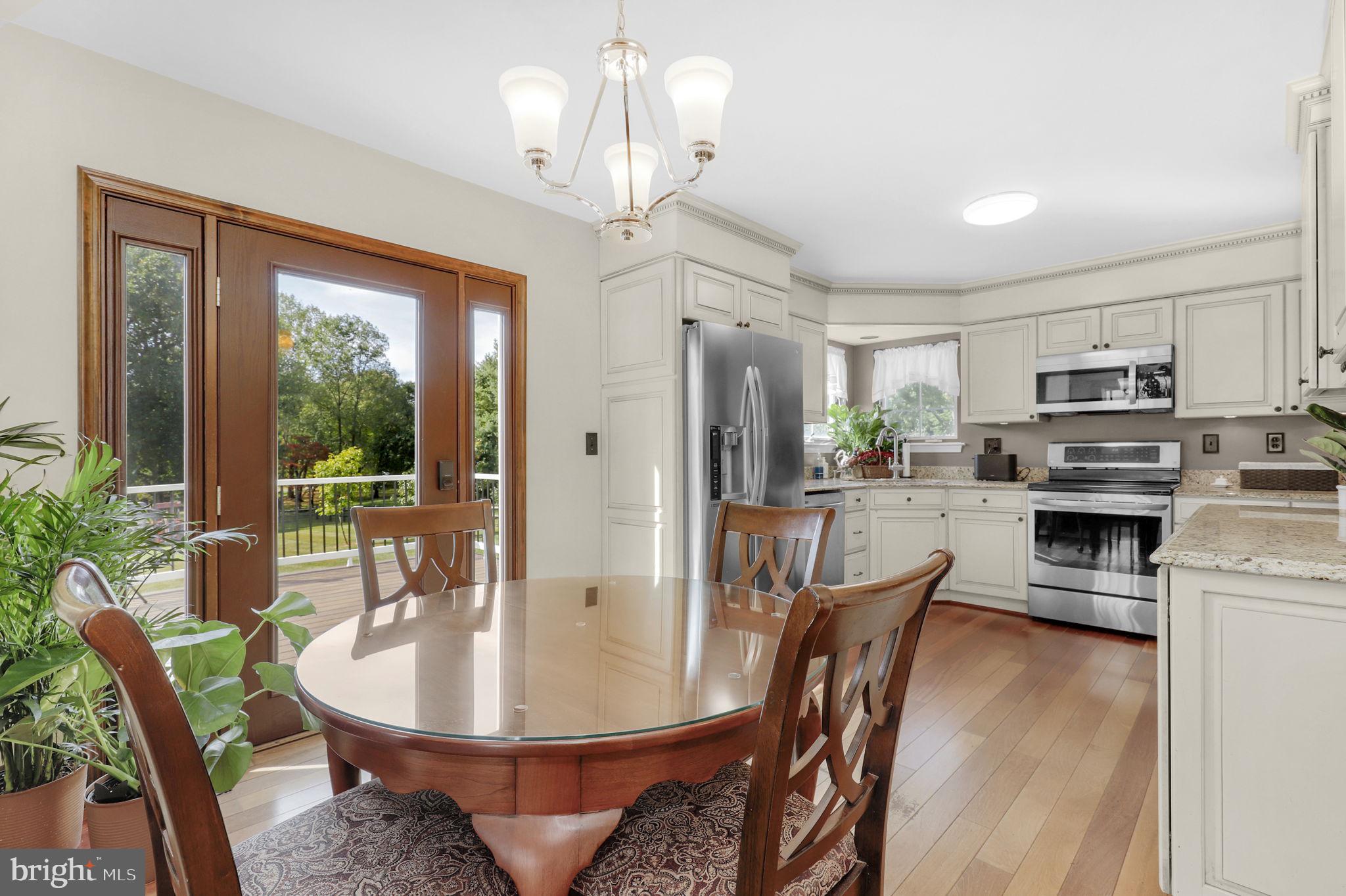 6201 DISCOVER COURT