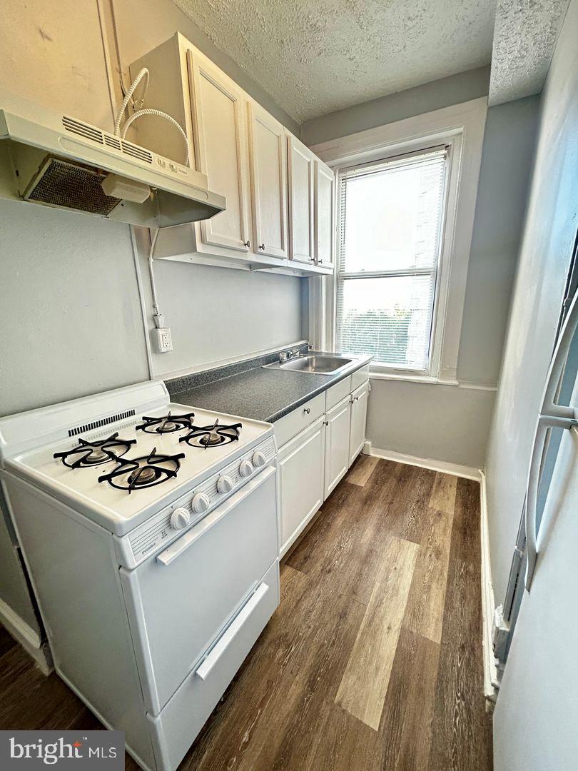 BOLTON HILL HISTORIC DISTRICT - Residential Lease