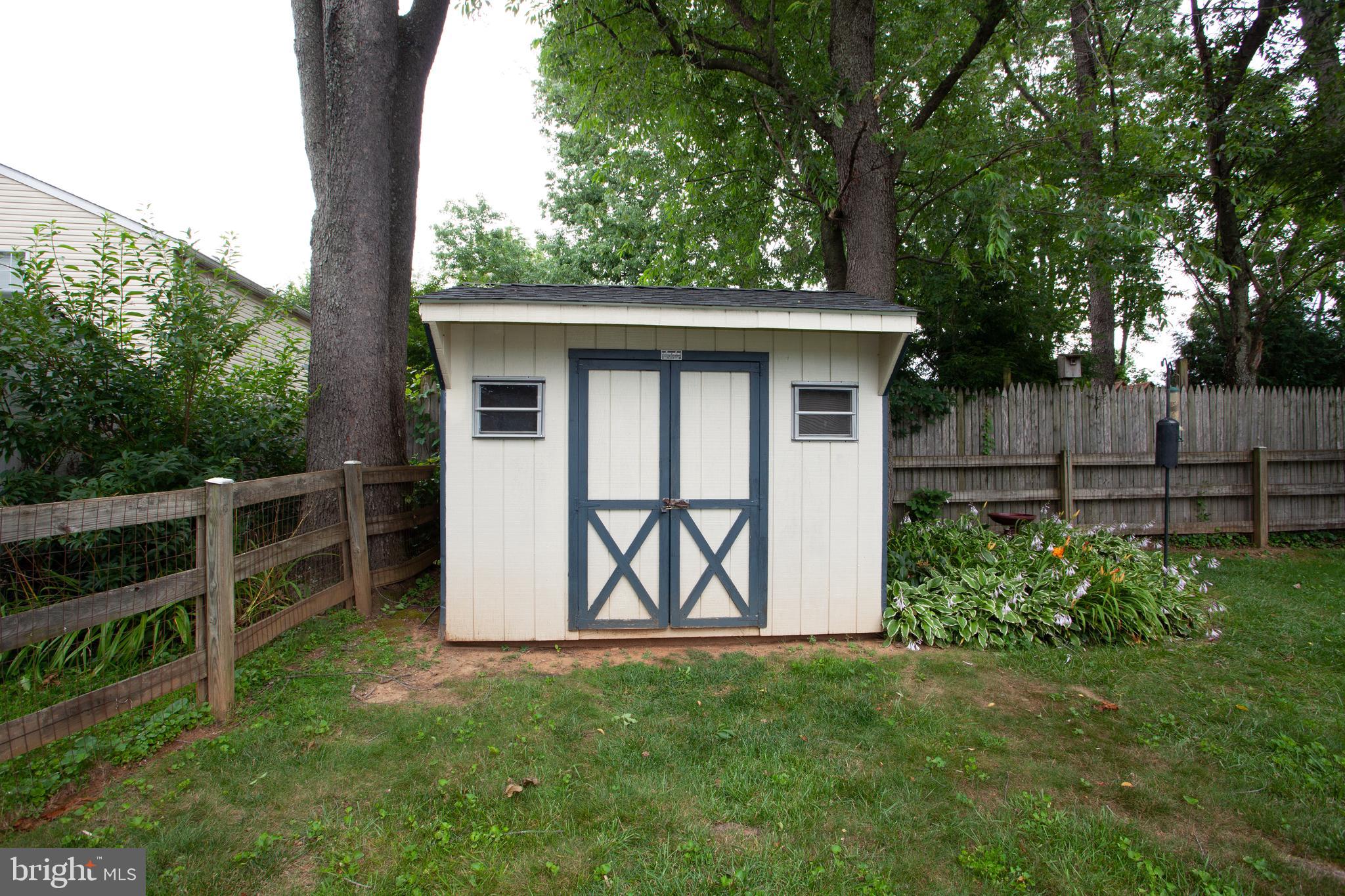 HARFORD WOODS - Residential