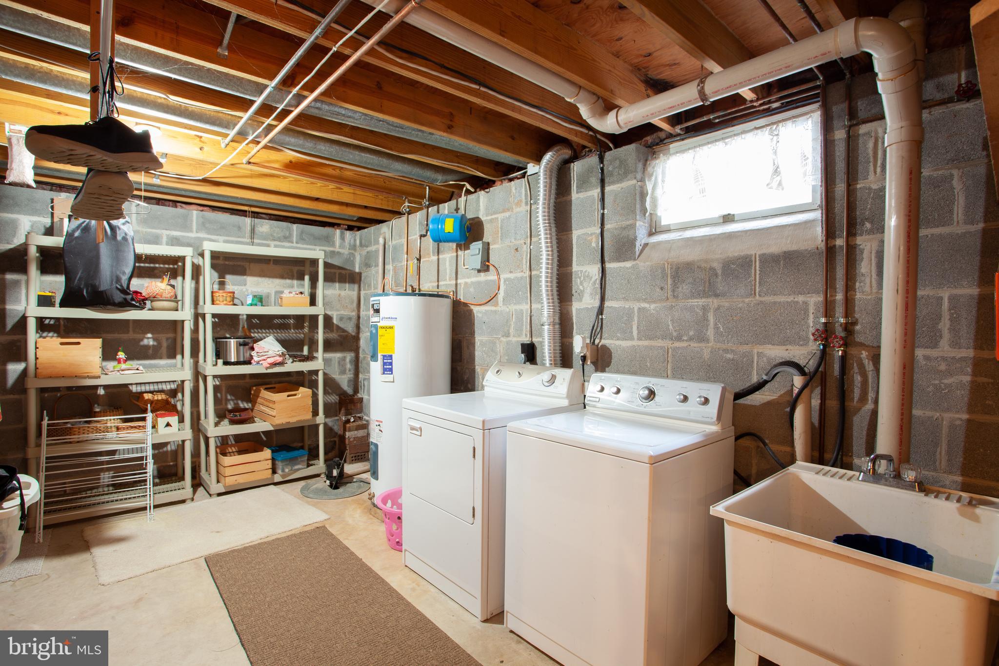 HARFORD WOODS - Residential