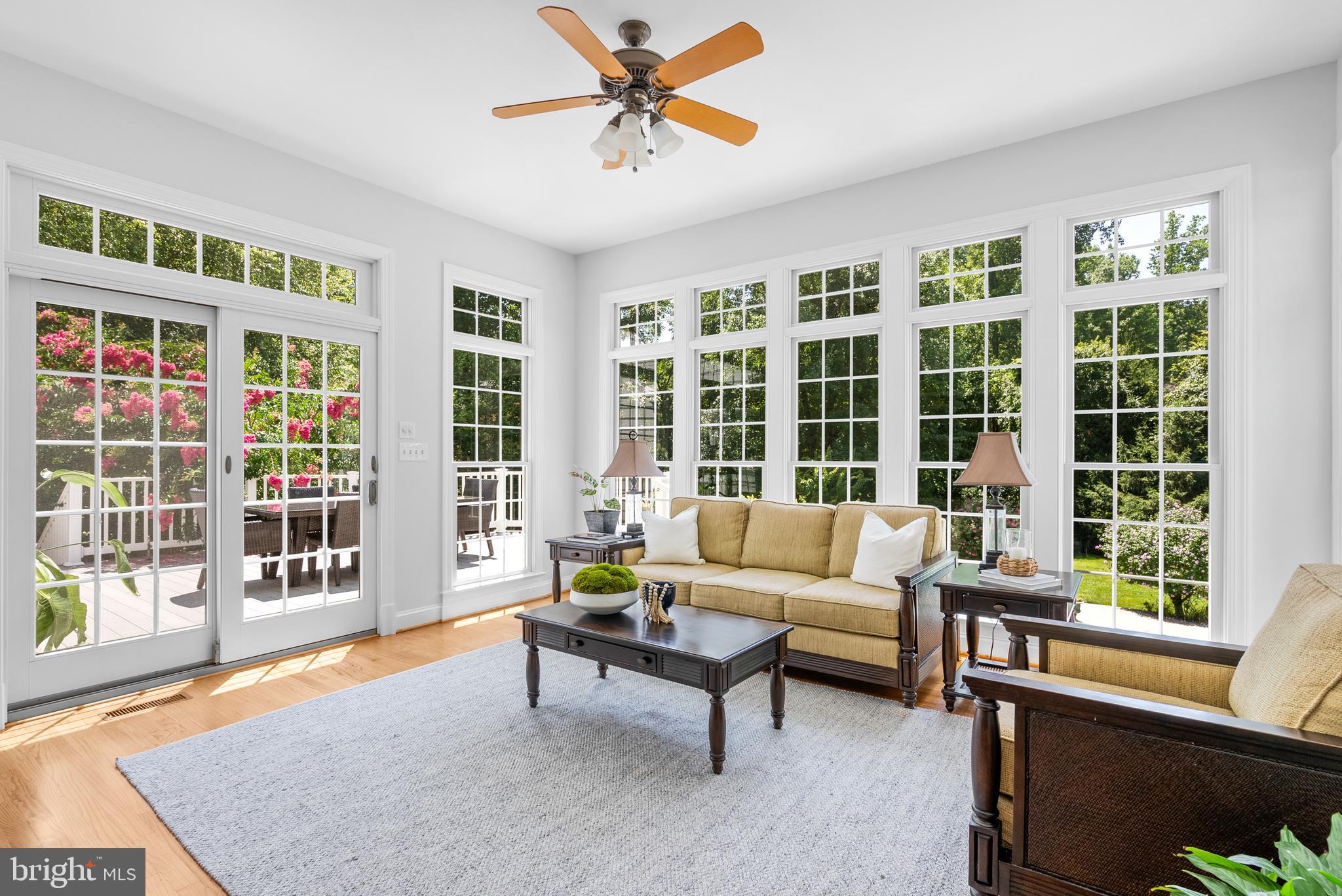 FOX RUN - Residential