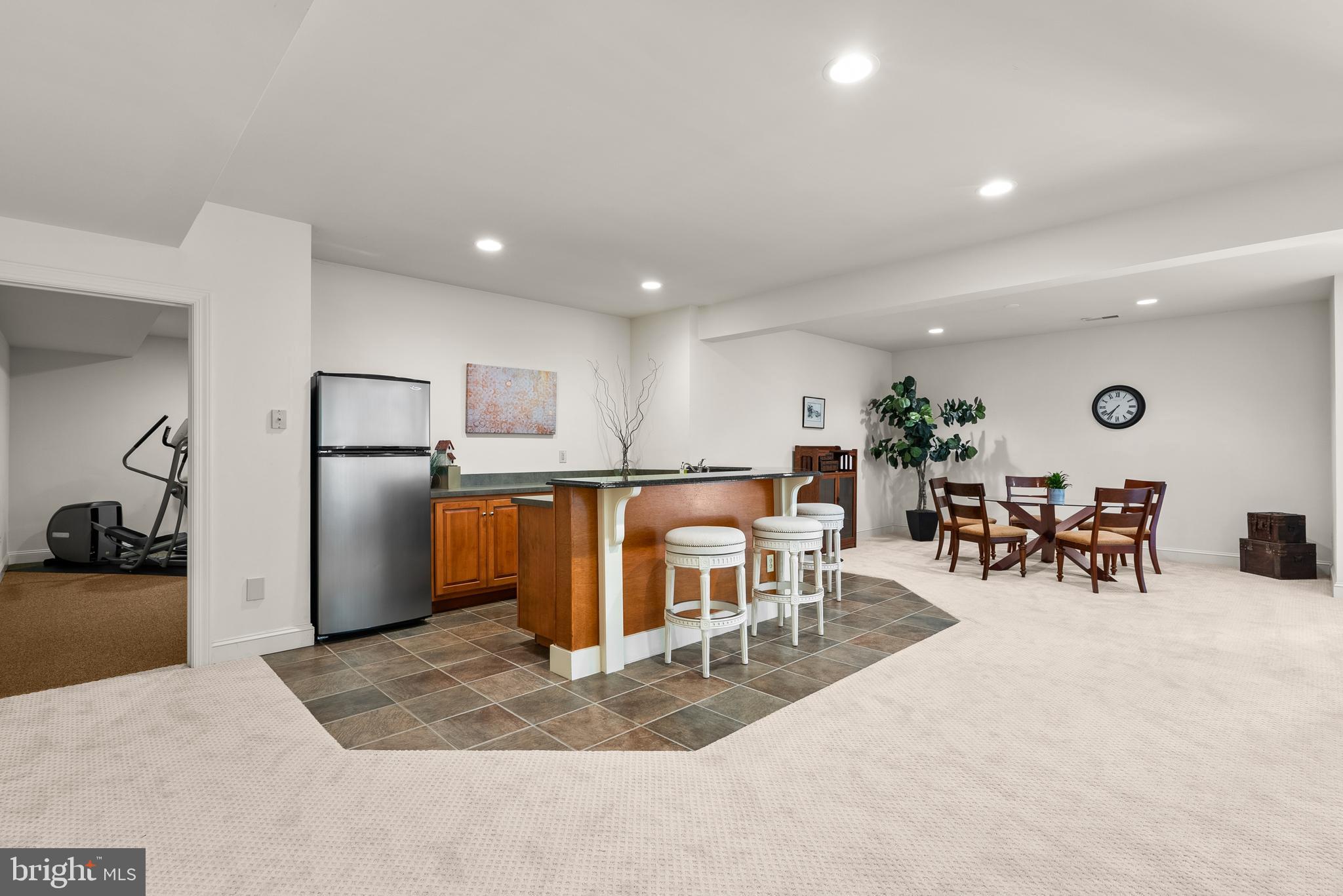 FOX RUN - Residential