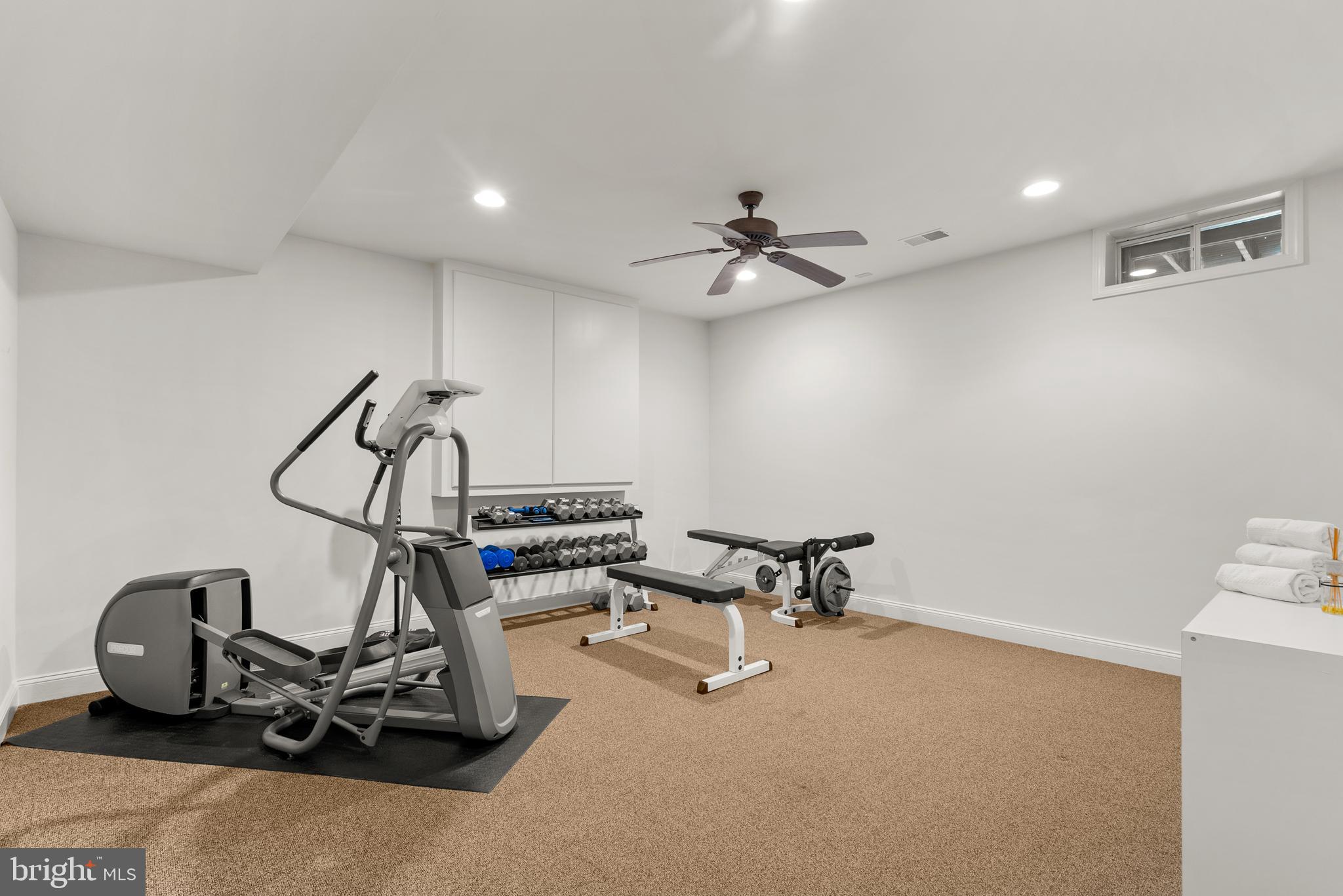 FOX RUN - Residential