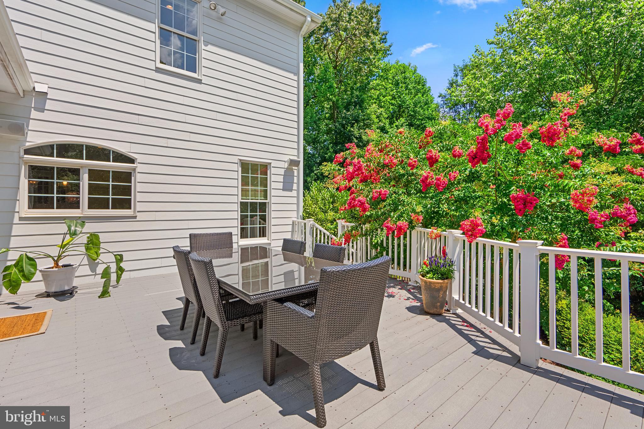 FOX RUN - Residential