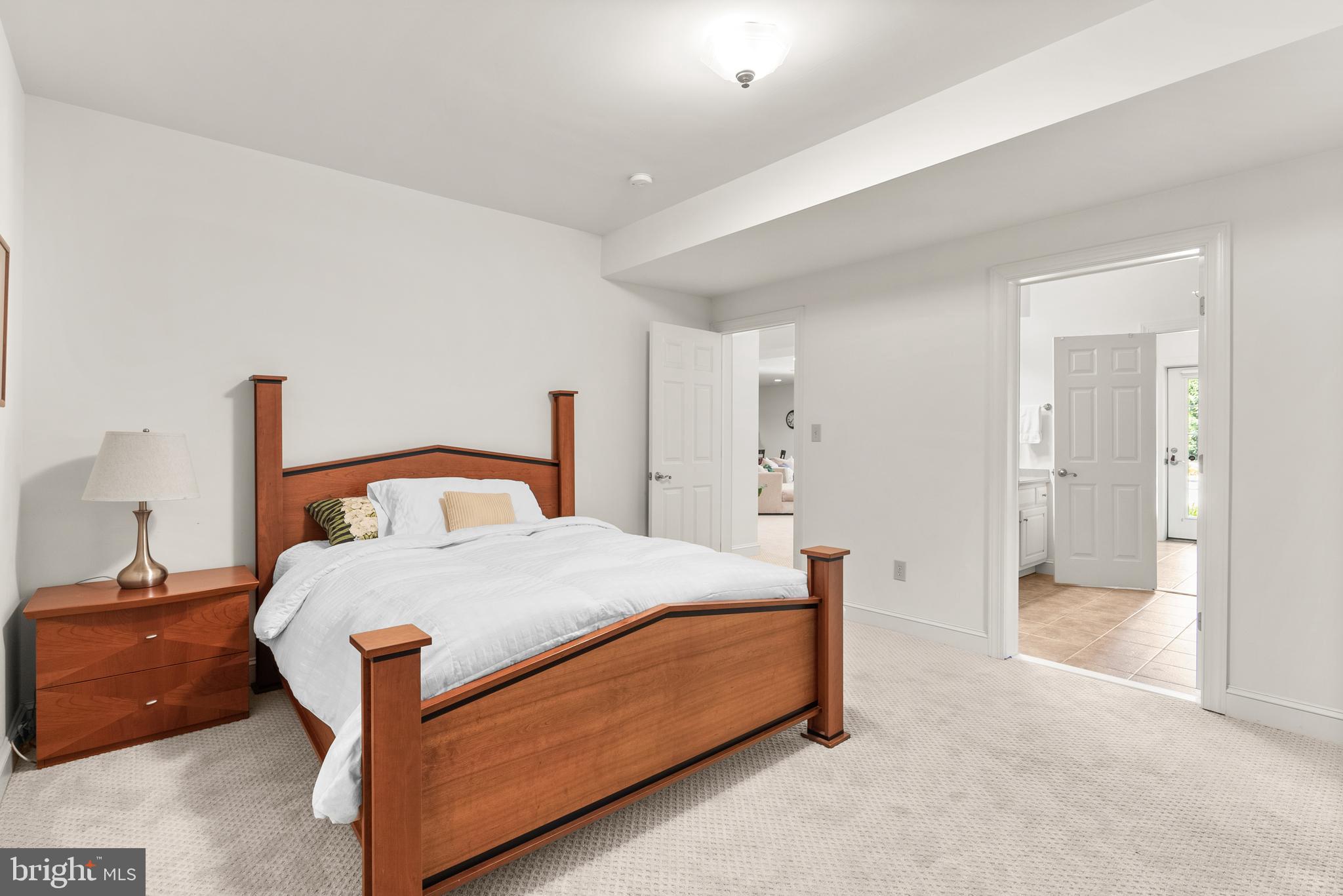 FOX RUN - Residential