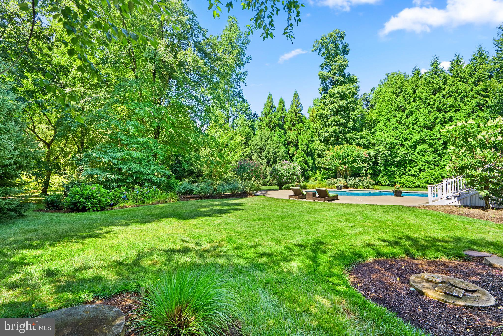 FOX RUN - Residential