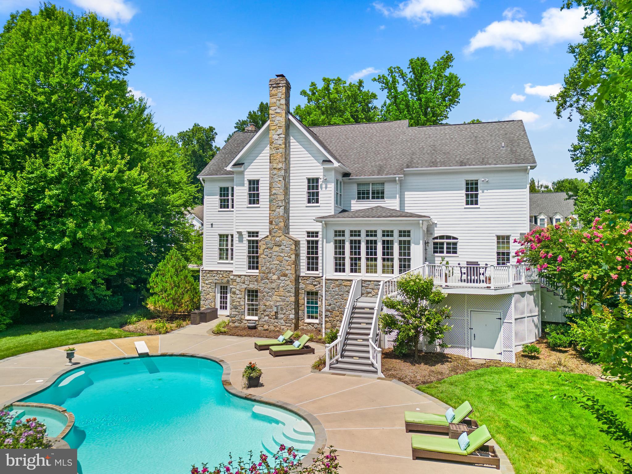 FOX RUN - Residential