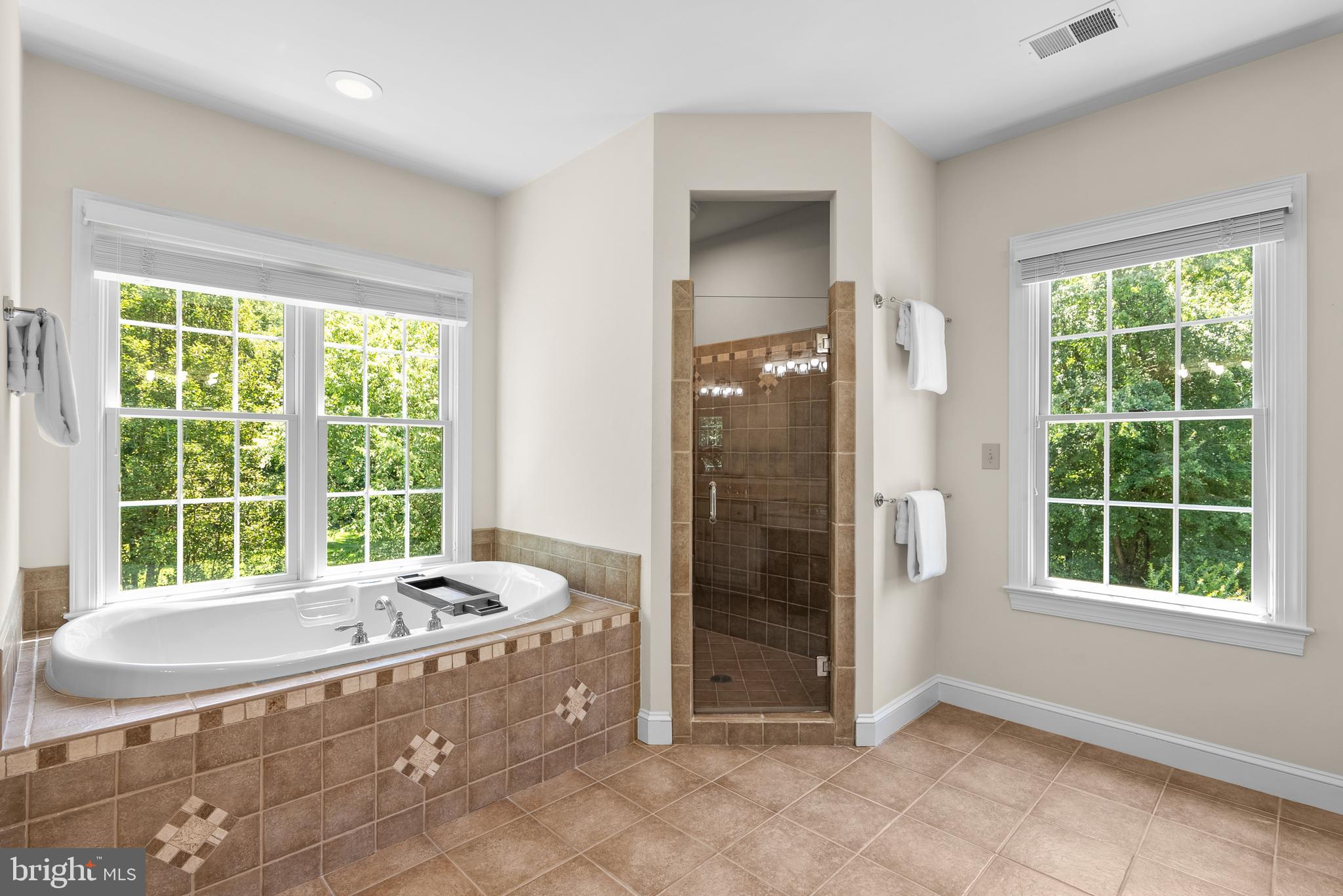 FOX RUN - Residential