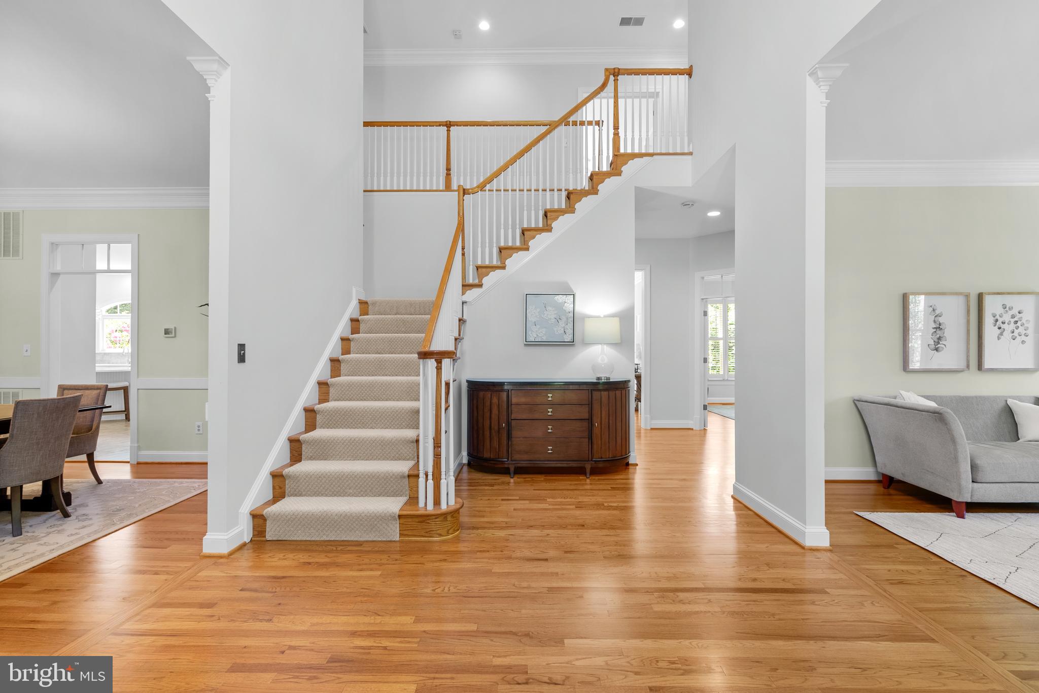 FOX RUN - Residential