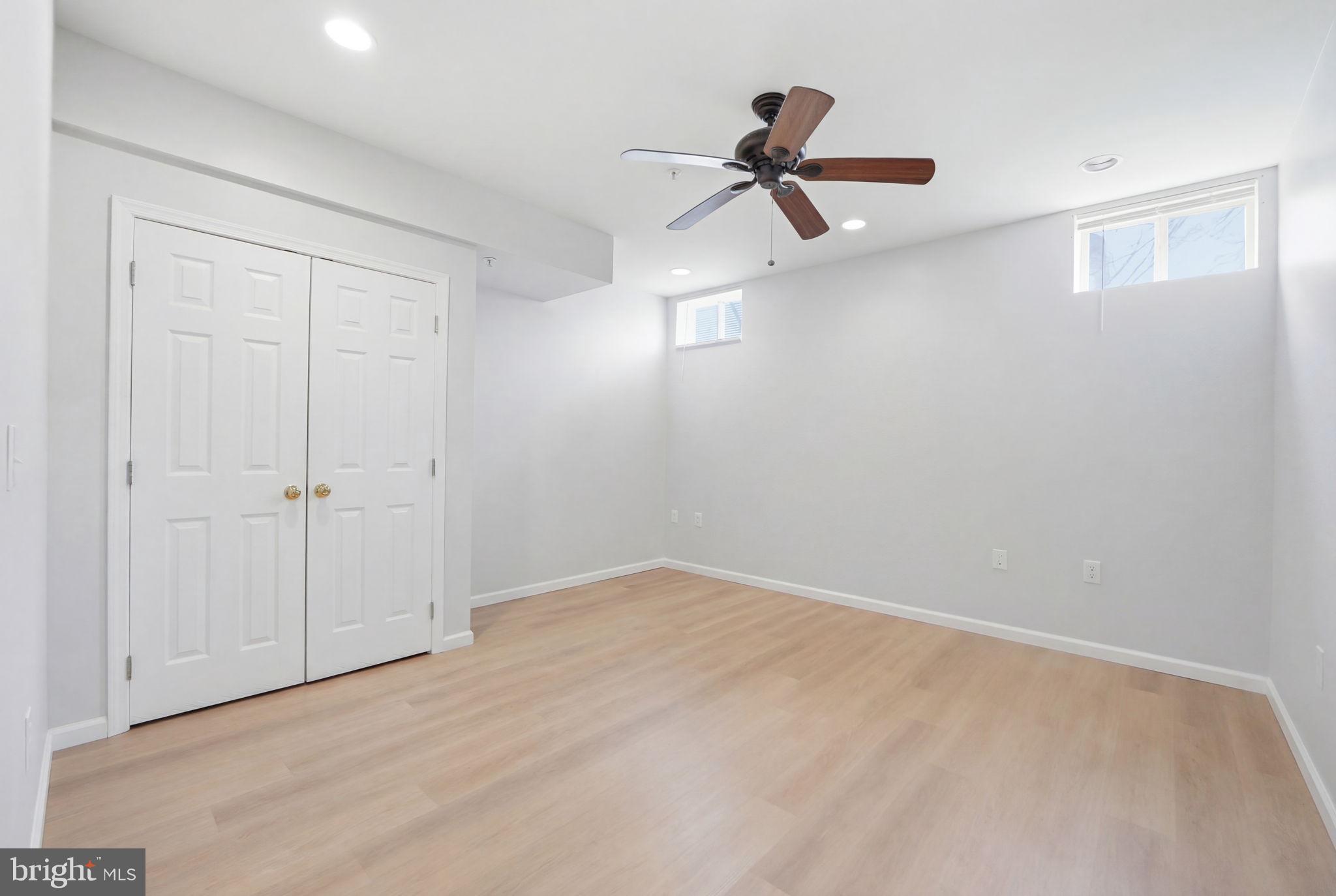 LAKELAND - Residential