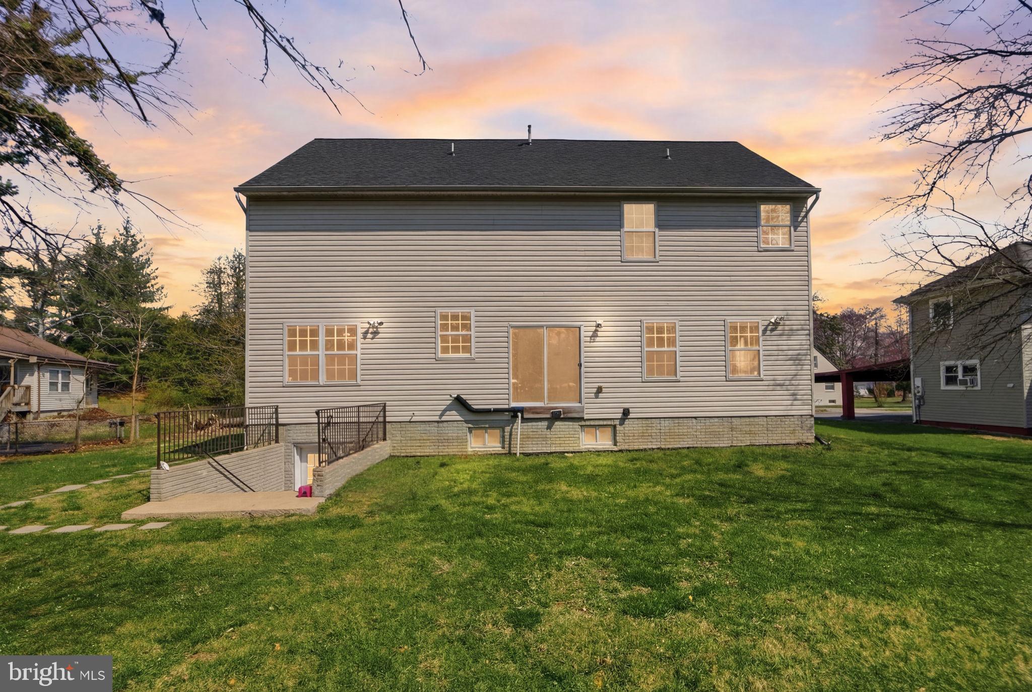 LAKELAND - Residential