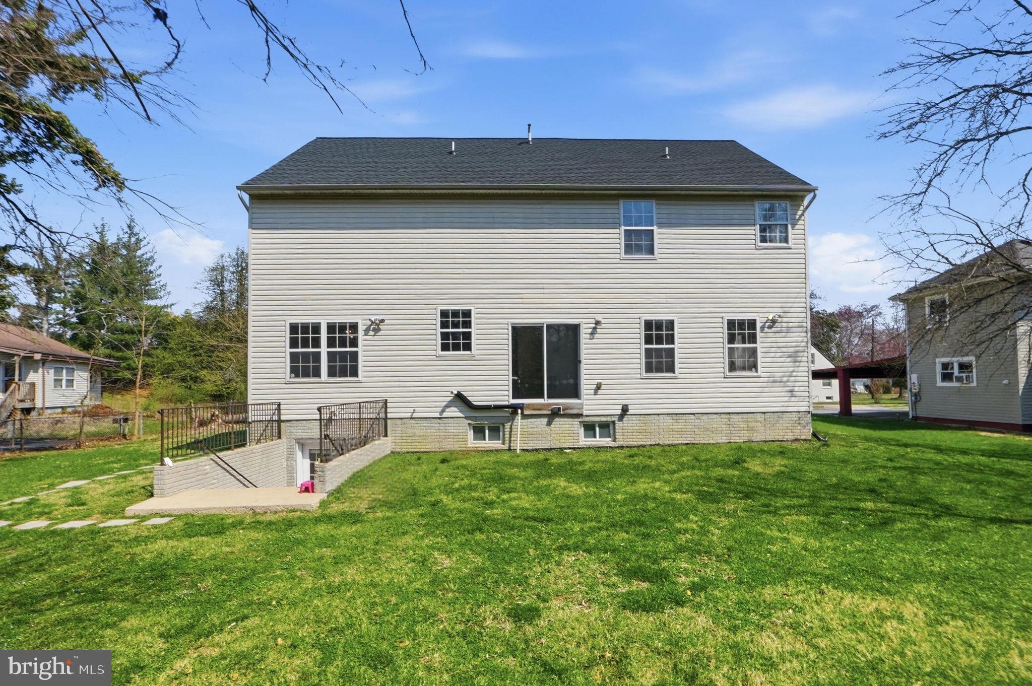 LAKELAND - Residential