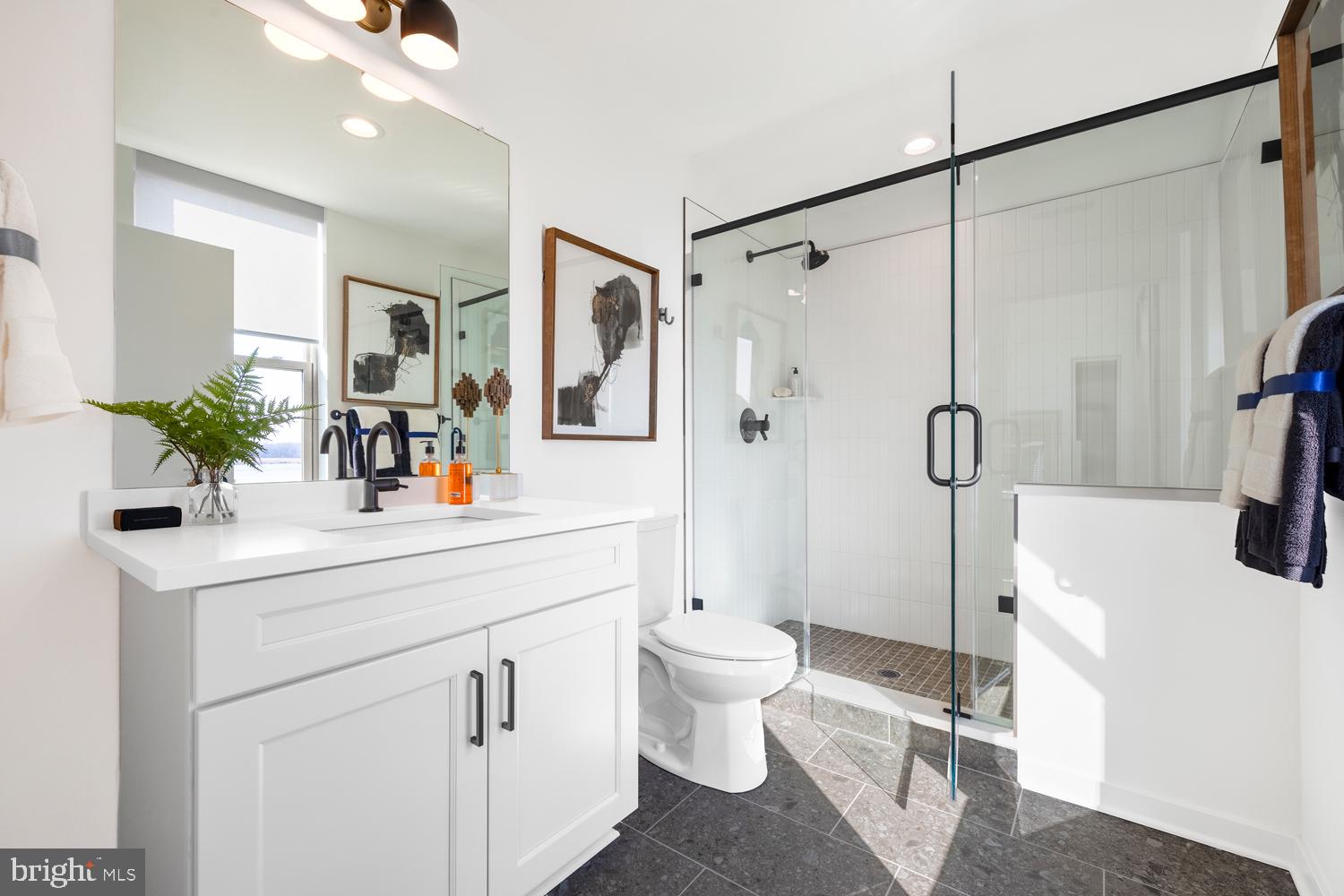 NORTHBANK - Residential