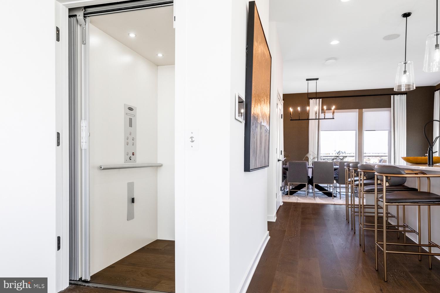 NORTHBANK - Residential