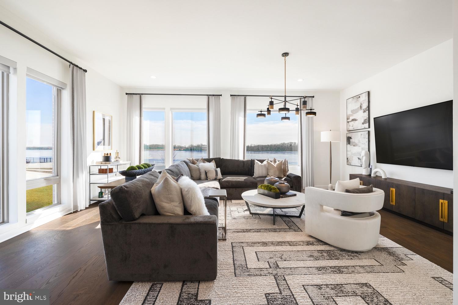 NORTHBANK - Residential